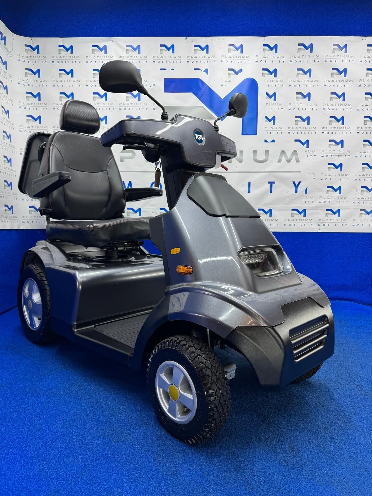 2022 TGA Breeze S4 8MPH All Terrain Mobility Scooter Immaculate Condition 1800