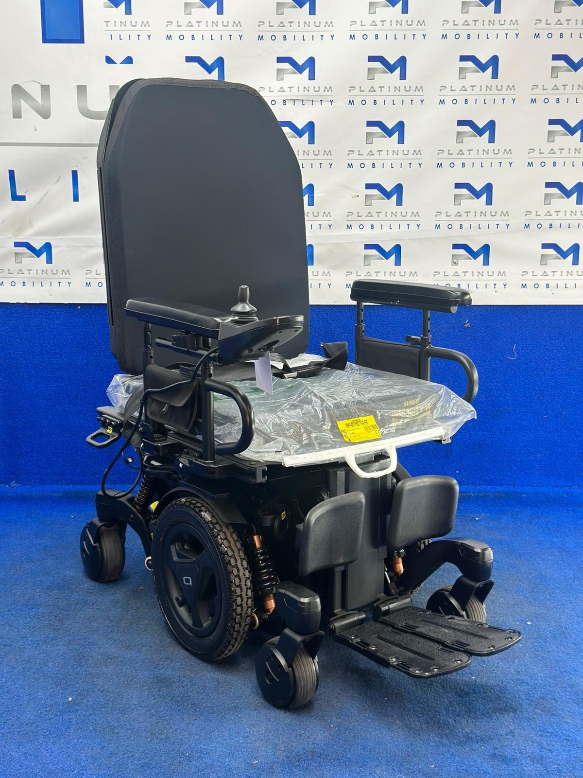 Quantum Edge 3 Stretto Powerchair – 4mph, Compact Electric Wheelchair (1234)