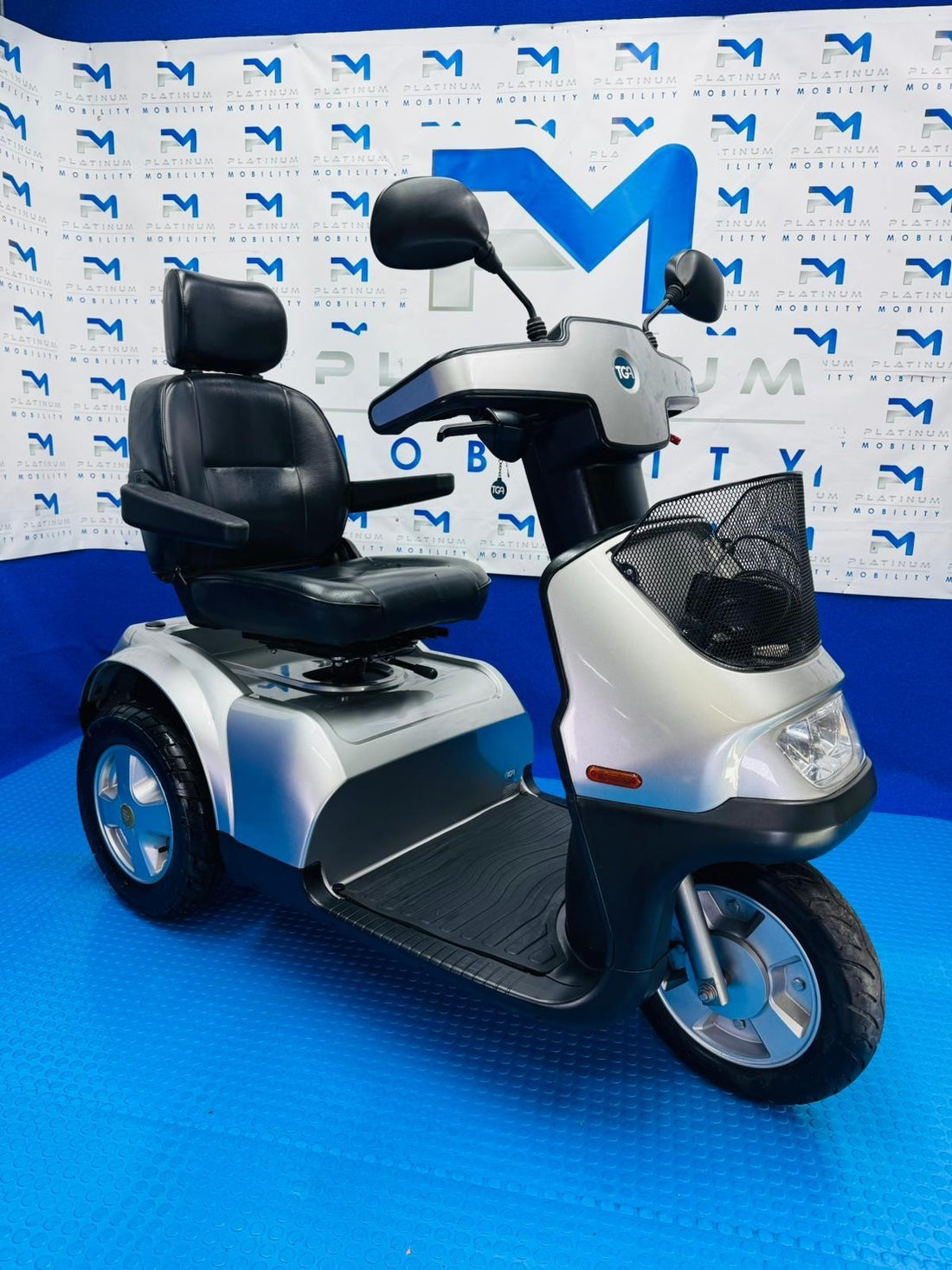 TGA Breeze S3 8MPH LARGE Mobility Scooter All Terrain 1847