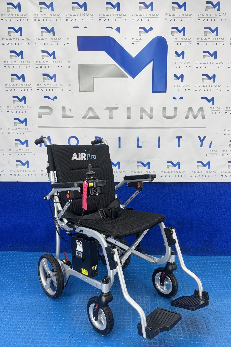 MONARCH AIR PRO LIGHTWEIGHT FOLDING POWERCHAIR 12.5KG TRAVEL 2449