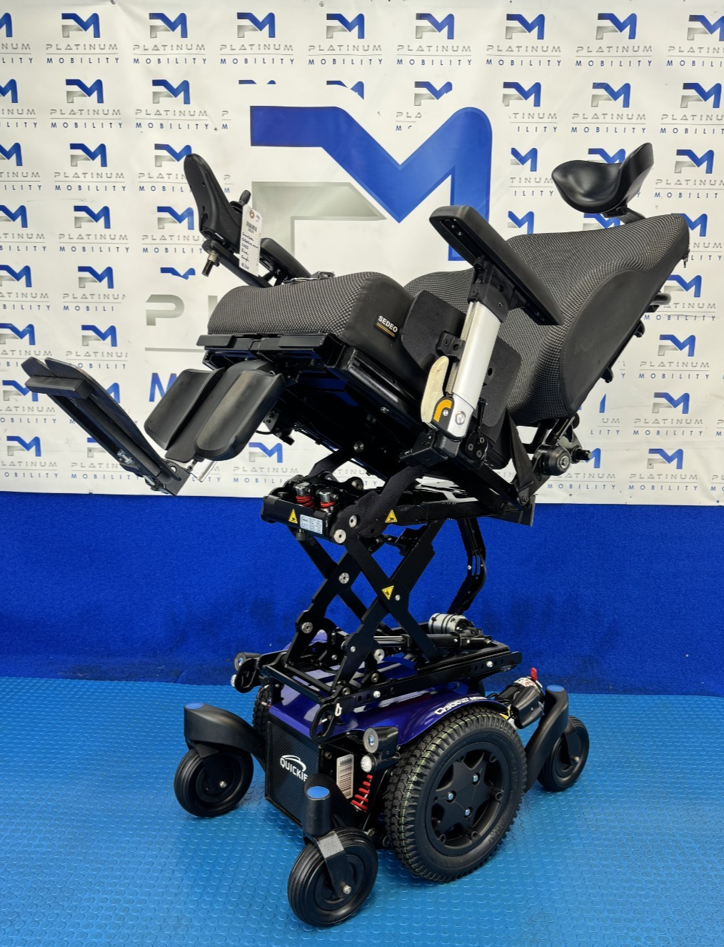 Sunrise Quickie Q300M Powerchair 6 mph Riser, Tilt Electric Wheelchair 2925