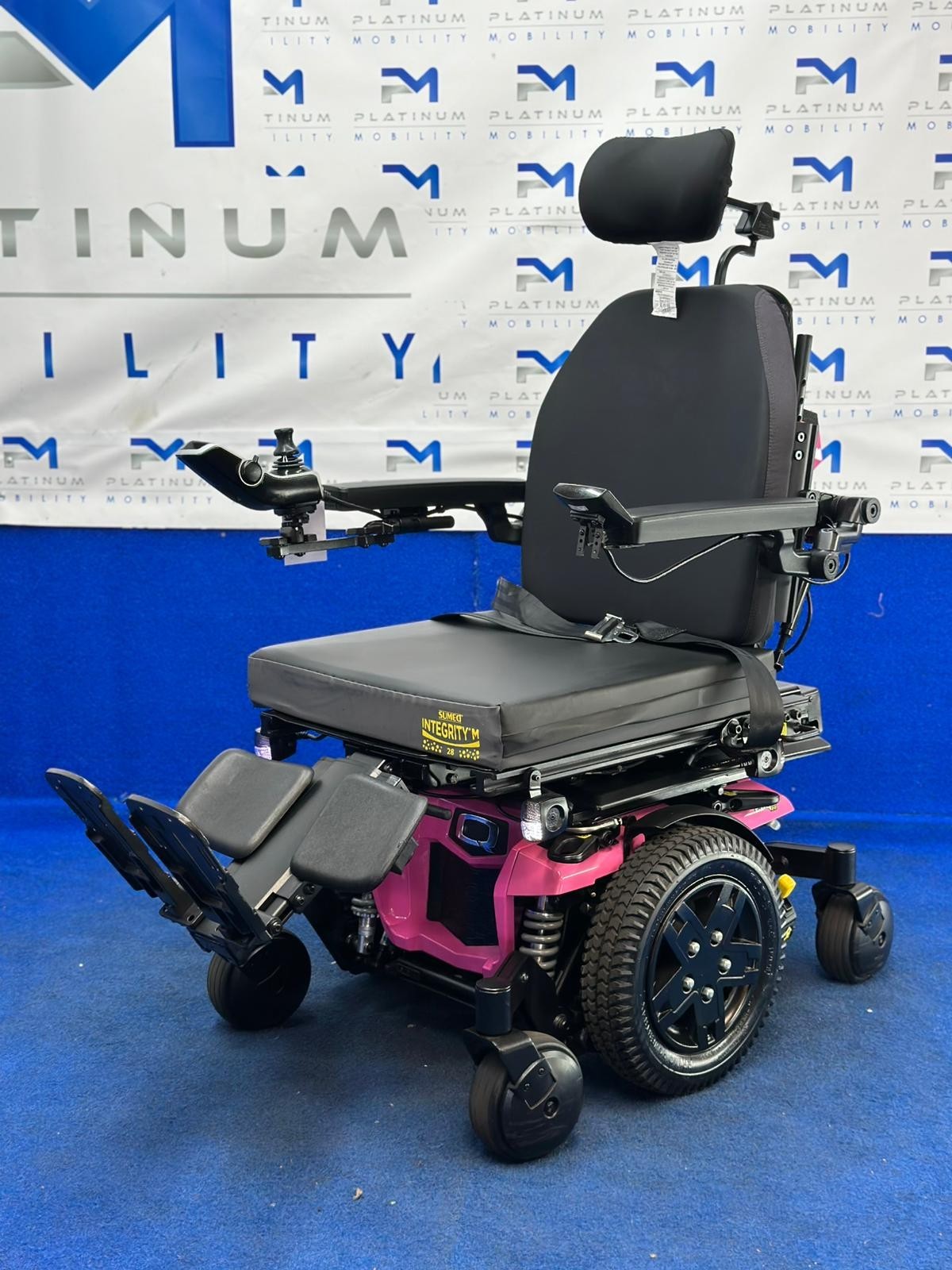 Quantum Q6 Edge 2.0 i-Level Powerchair – 6mph Electric Wheelchair (1230)
