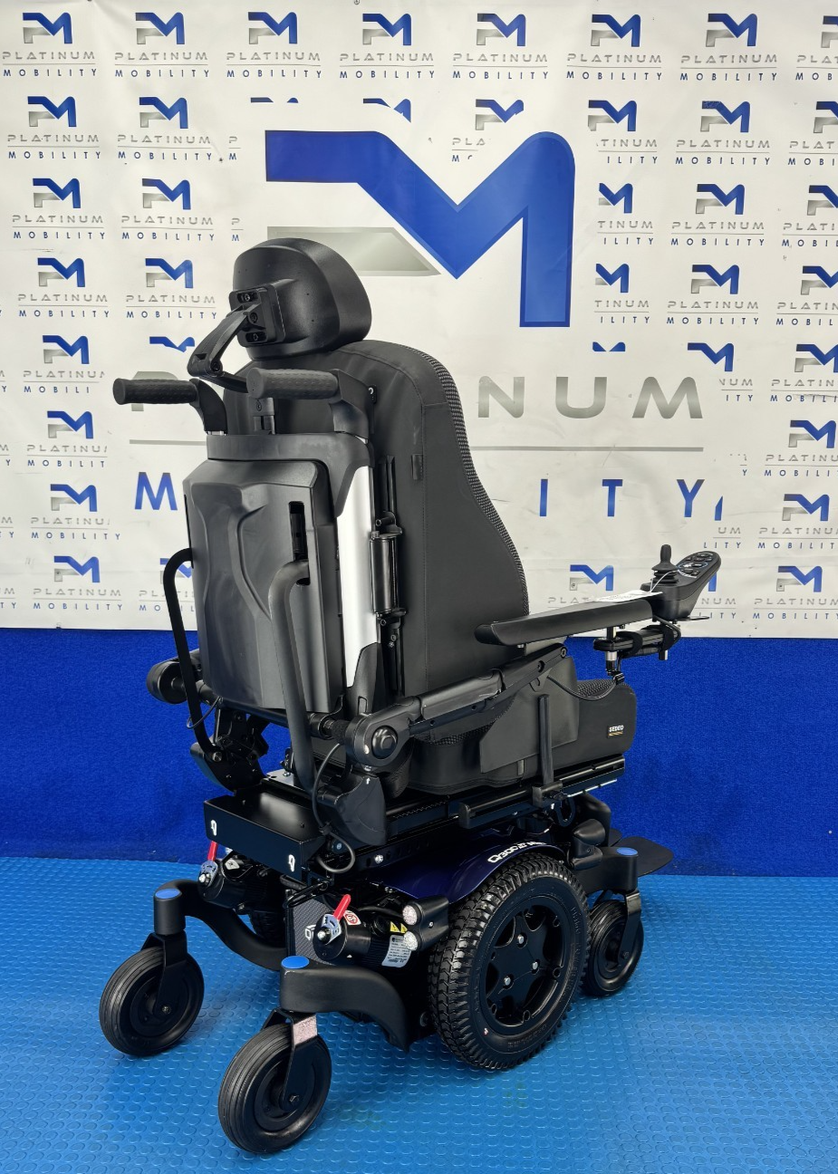 2025 Sunrise Quickie Q300M Powerchair 6 mph Riser, Tilt Electric Wheelchair 2796