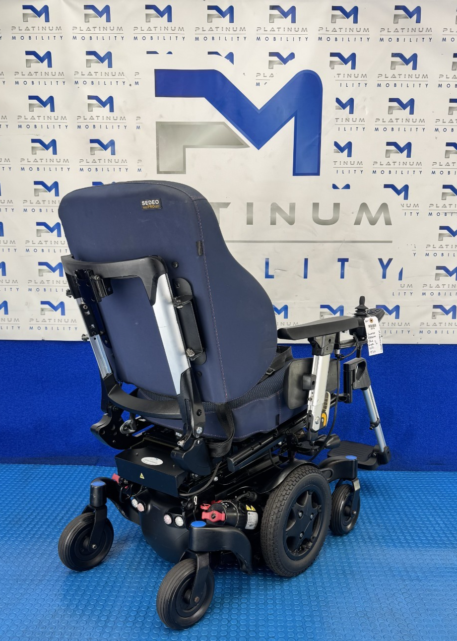 Sunrise Quickie Q500 M Powerchair – 6mph Riser & Tilt Electric Wheelchair 2976