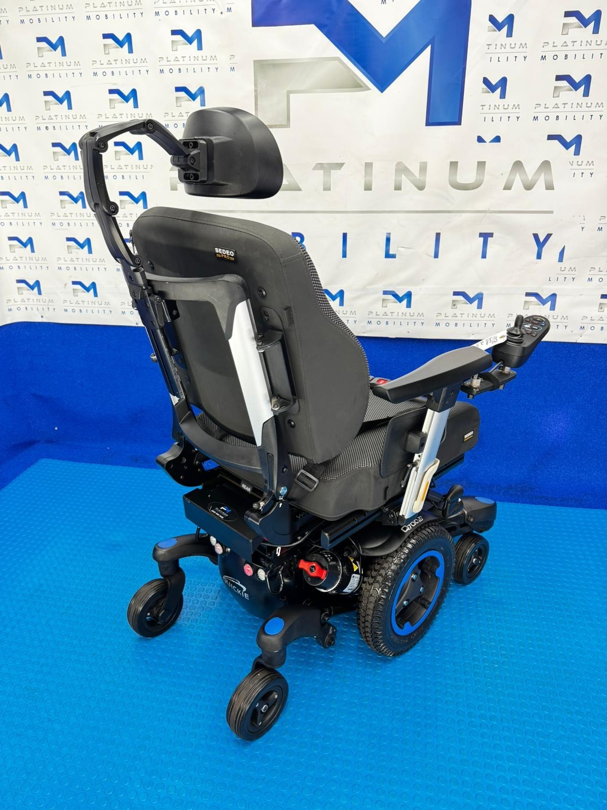 Sunrise Quickie Q700 M Powerchair – 6mph Riser Tilt Electric Wheelchair 1958