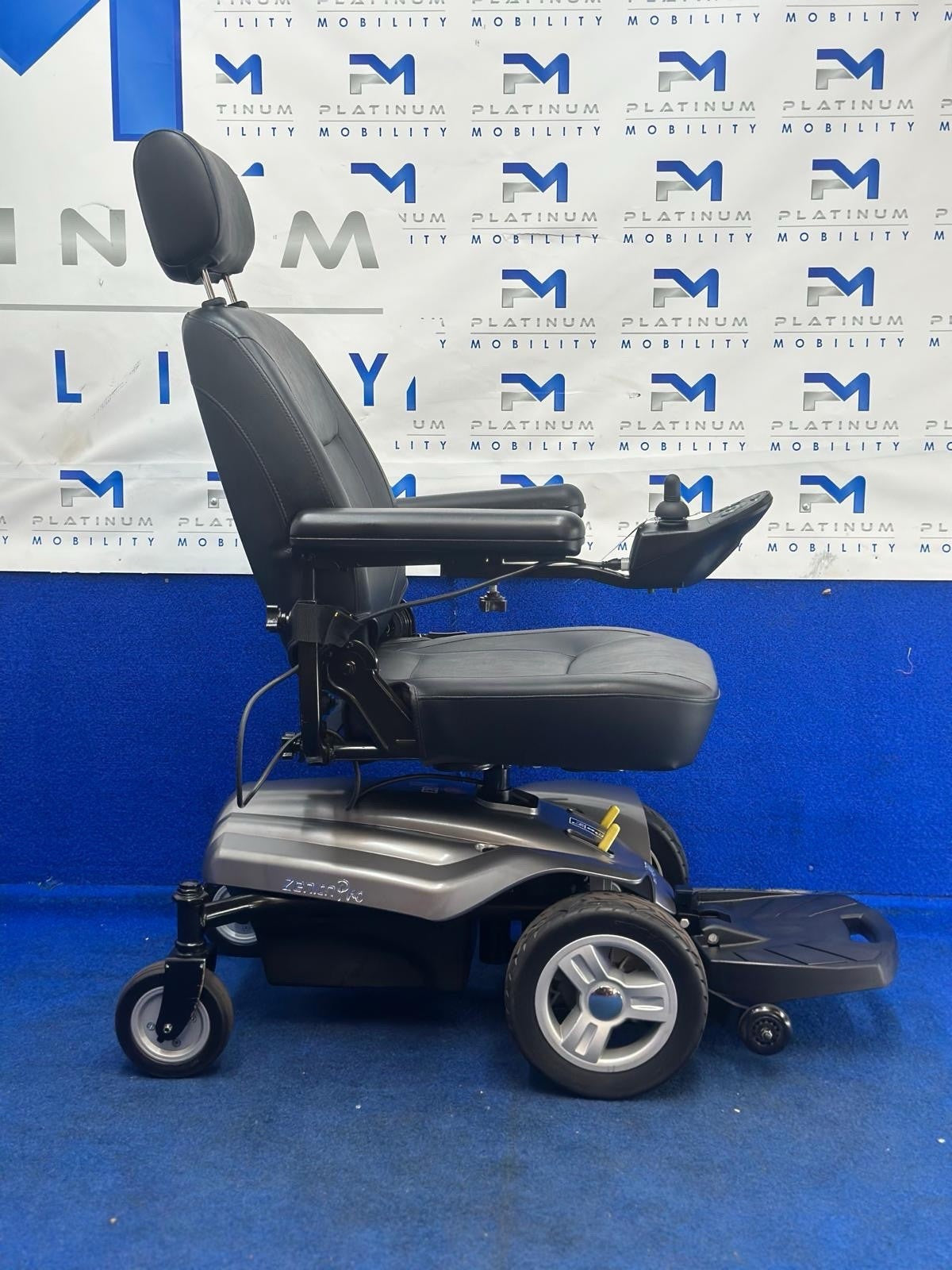 ZENITH I GO PRO 4MPH ELECTRIC WHEELCHAIR POWERCHAIR Mobility 978