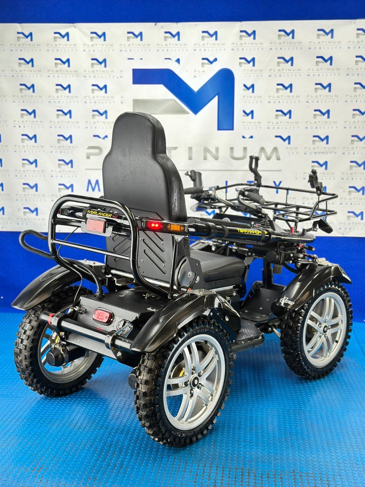 TerrainHopper Outlander All Terrain Mobility Scooter 8mph | Extreme Off Road