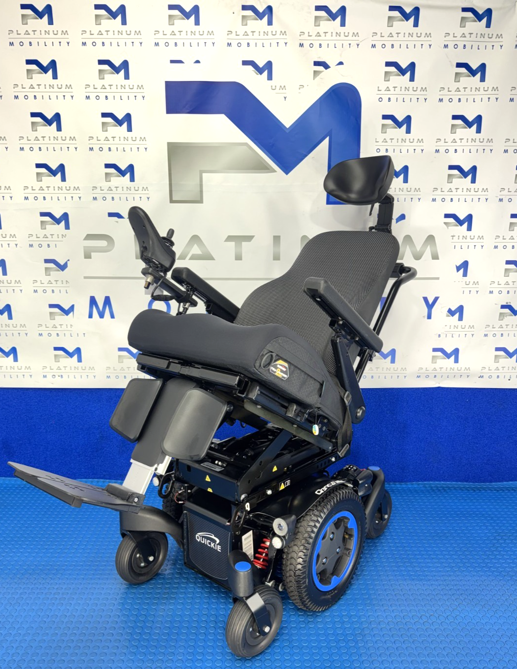 Sunrise Quickie Q300M Powerchair 4 mph Riser, Tilt Electric Wheelchair 4087