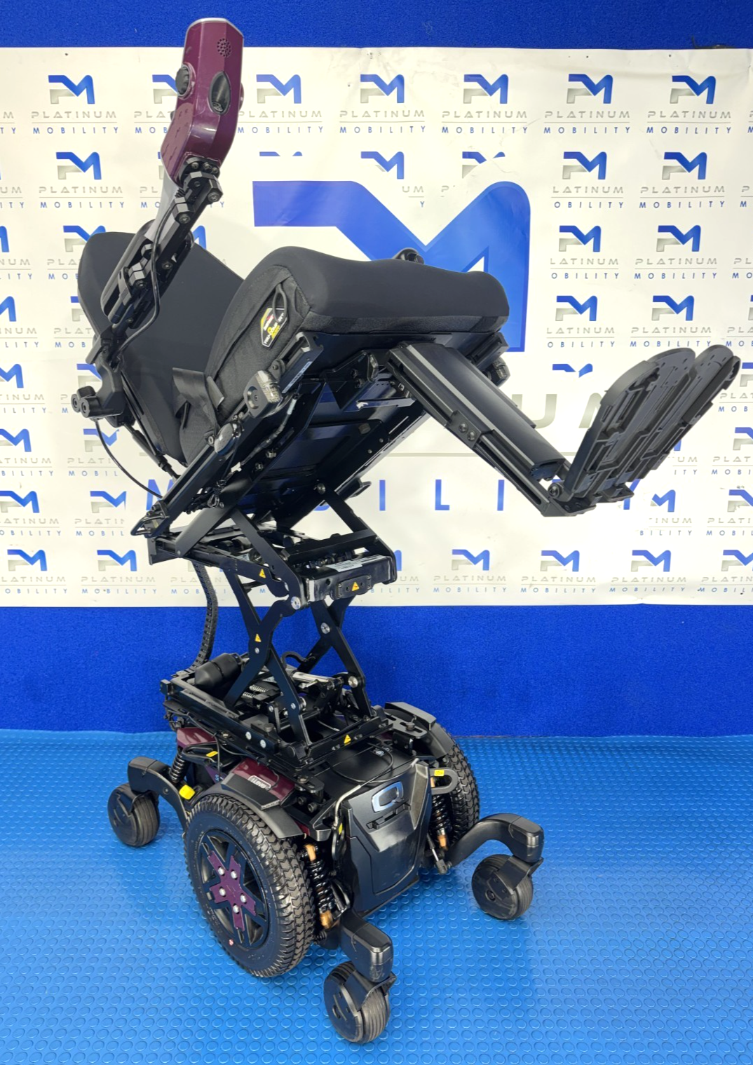 PRIDE QUANTUM EDGE 3 STRETTO 6 MPH ELECTRIC RISE, TILT POWERCHAIR 2774