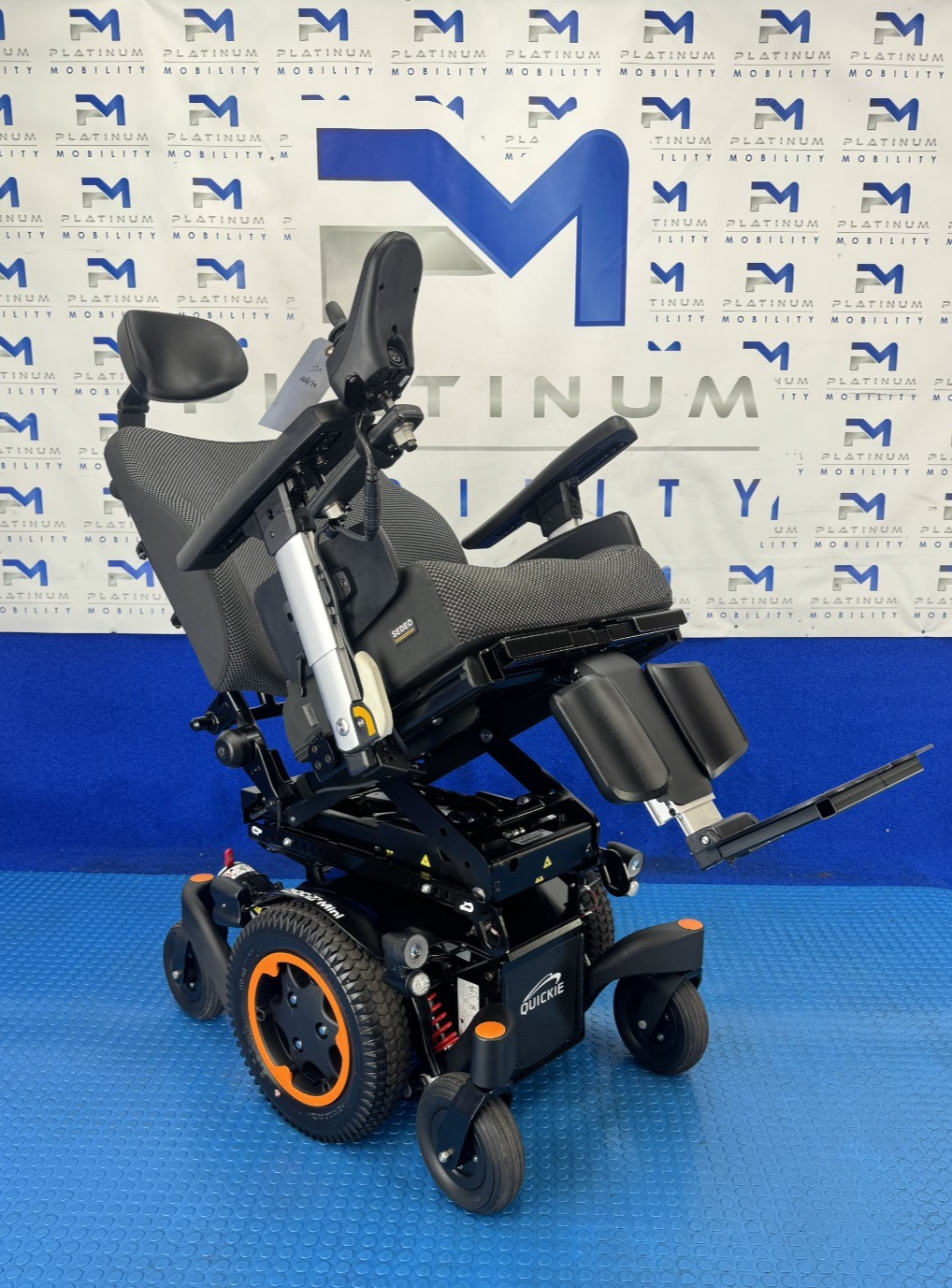 Sunrise Quickie Q300M Powerchair 6 mph Riser, Tilt Electric Wheelchair 2370