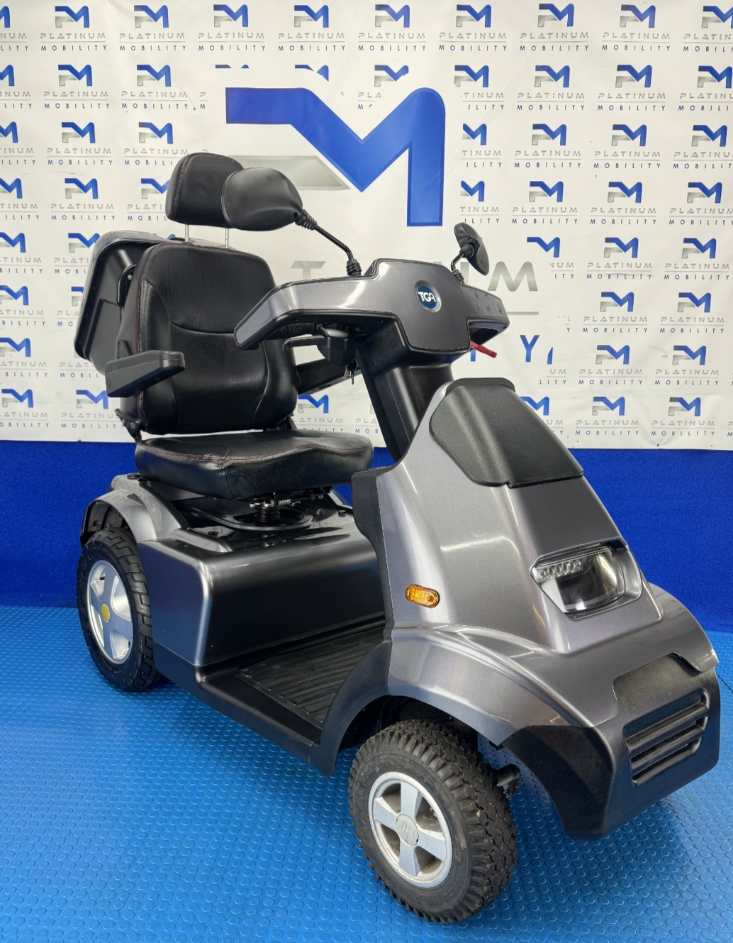 TGA Breeze S4 8MPH All Terrain Mobility Scooter Road Stunning Condition 2832