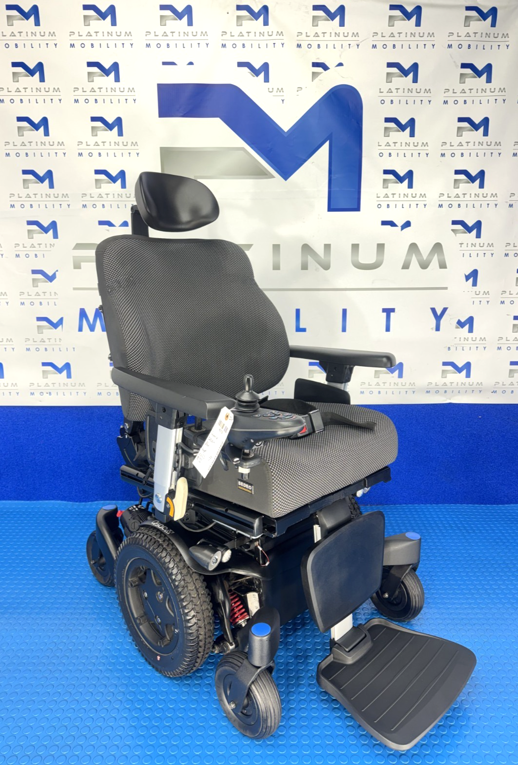Sunrise Quickie Q500 M Powerchair – 6mph Riser & Tilt Electric Wheelchair 4013