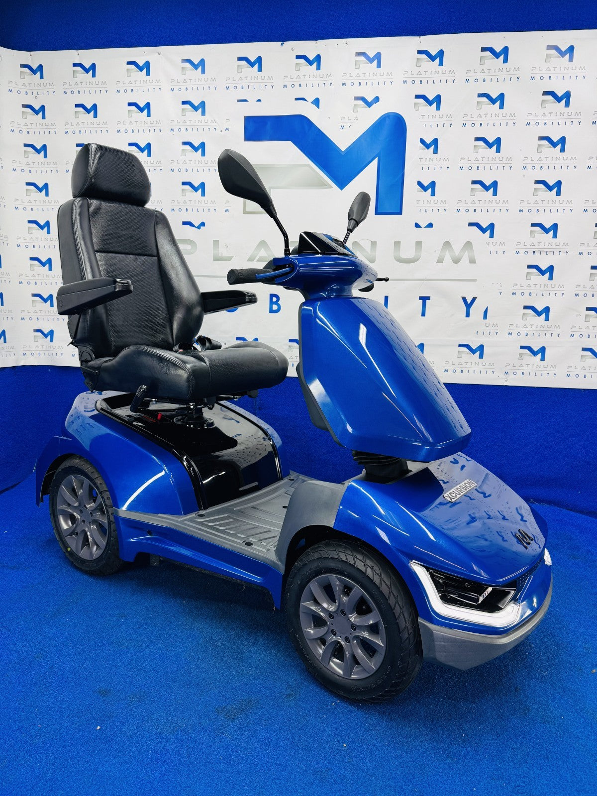 2025 Motion Healthcare Xcursion Mobility Scooter 8MPH Stunning!