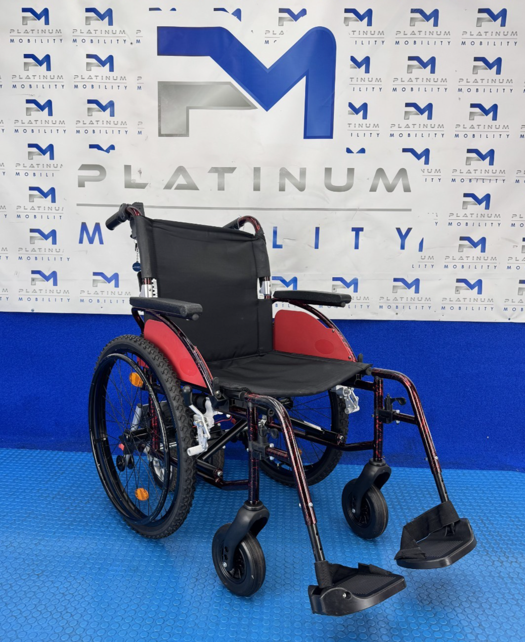 CareCo I-Go Powerglide Electric Wheelchair With TGA POWERPACK 2002