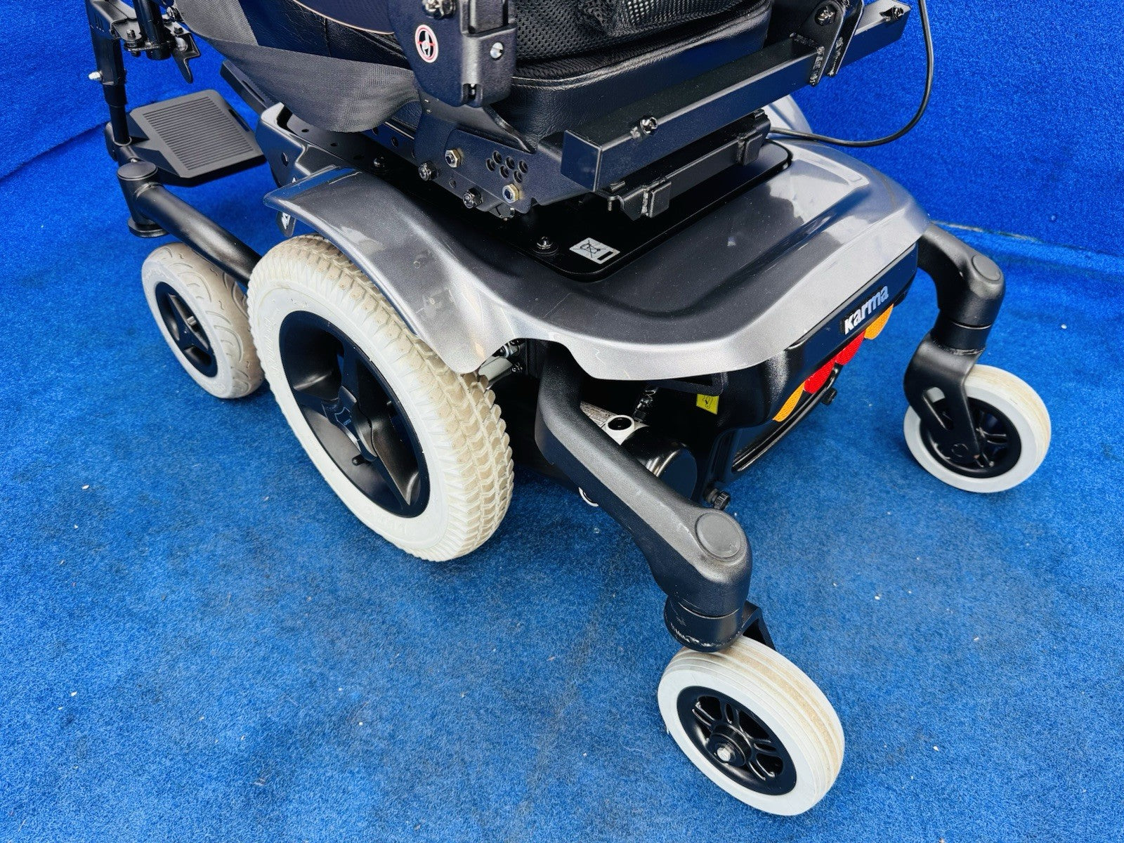 KARMA MORGAN 4MPH ALL TERRAIN ELECTRIC WHEELCHAIR POWERCHAIR 1025