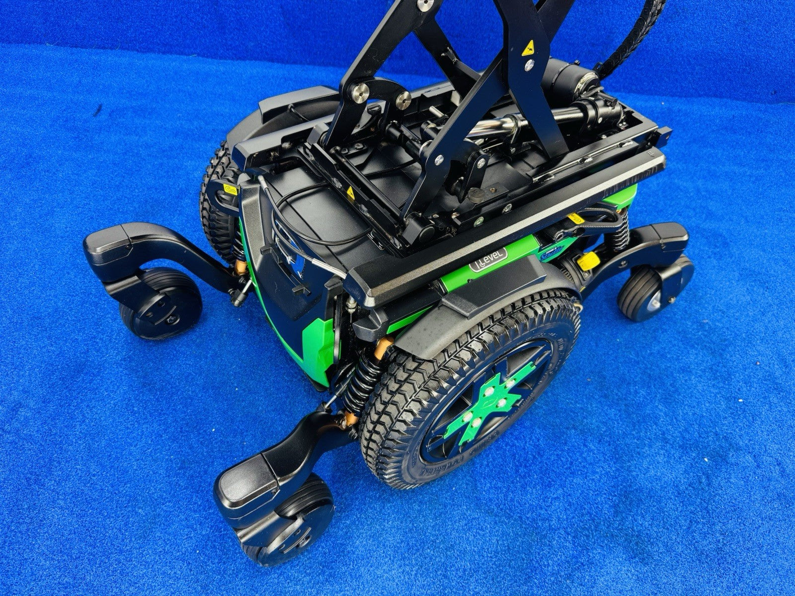 Quantum Edge 3 Stretto Powerchair – 6mph Narrow Electric Wheelchair (1352)