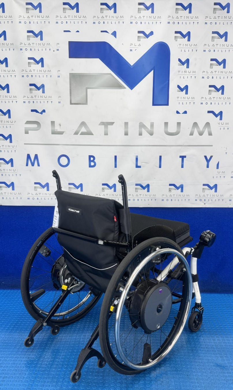 Kushall Alber E-Fix M25 DuoDrive Electric Powerchair Ref 2944 Air Tyres