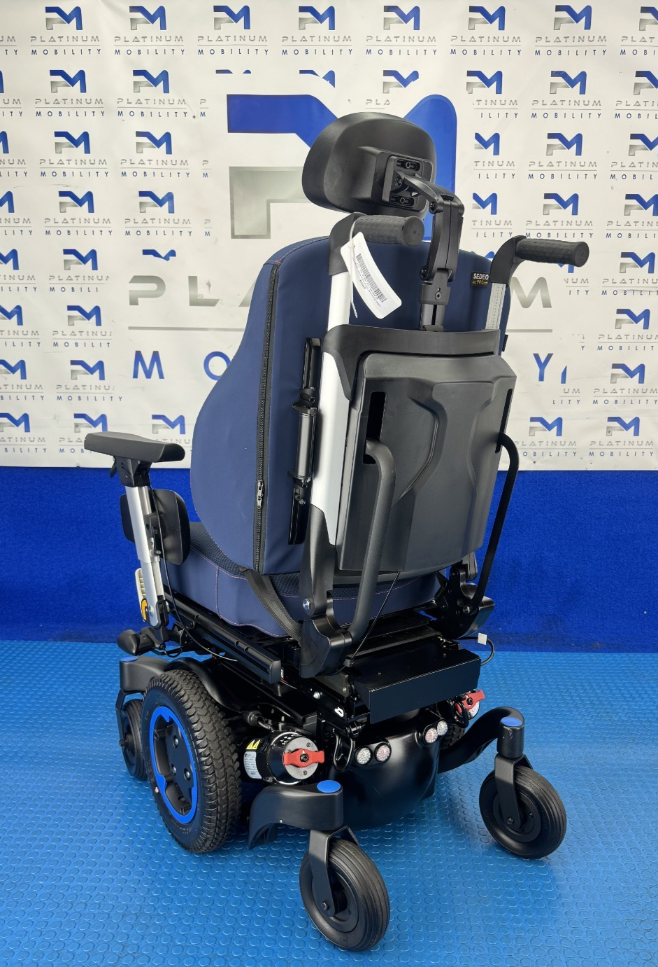 2026 Sunrise Q300M Powerchair 6MPH Electric Riser, Tilt, Recline Wheelchair 2379