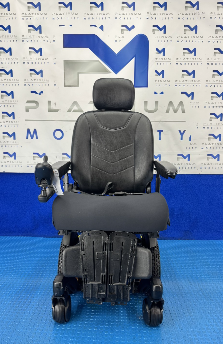 Quantum Edge 3 Stretto Powerchair – 6mph Electric Wheelchair Narrow 1248
