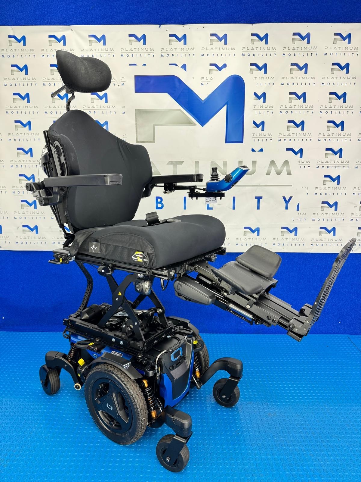 PRIDE QUANTUM EDGE 3 STRETTO 6MPH ELECTRIC POWER WHEELCHAIR POWERCHAIR 1966