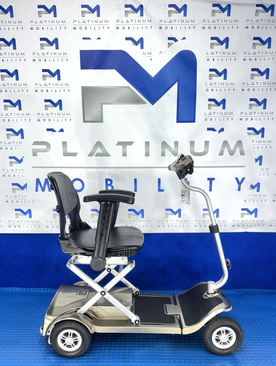 Kymco K-Lite FE Remote Mobility Scooter Auto Folding Lightweight 4 MPH 2582
