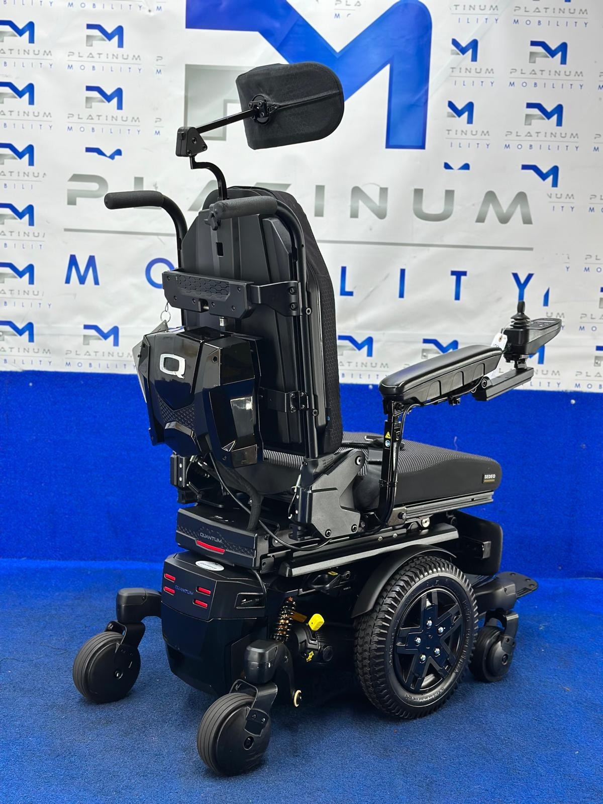 PRIDE QUANTUM EDGE 3 STRETTO 4 MPH ELECTRIC POWER WHEELCHAIR POWERCHAIR 1597