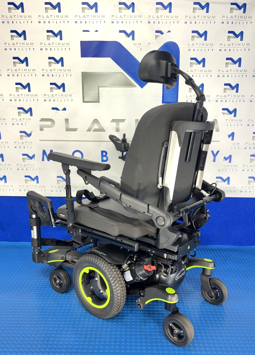 2026 Sunrise Quickie Q700M HD Powerchair Tilt, Solid Tyres, 4mph 4068