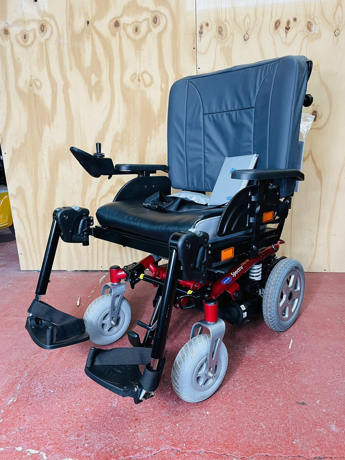 RARE INVACARE SPECTRA XTR2 HD EDITION ELECTRIC WHEELCHAIR POWERCHAIR MOBILITY
