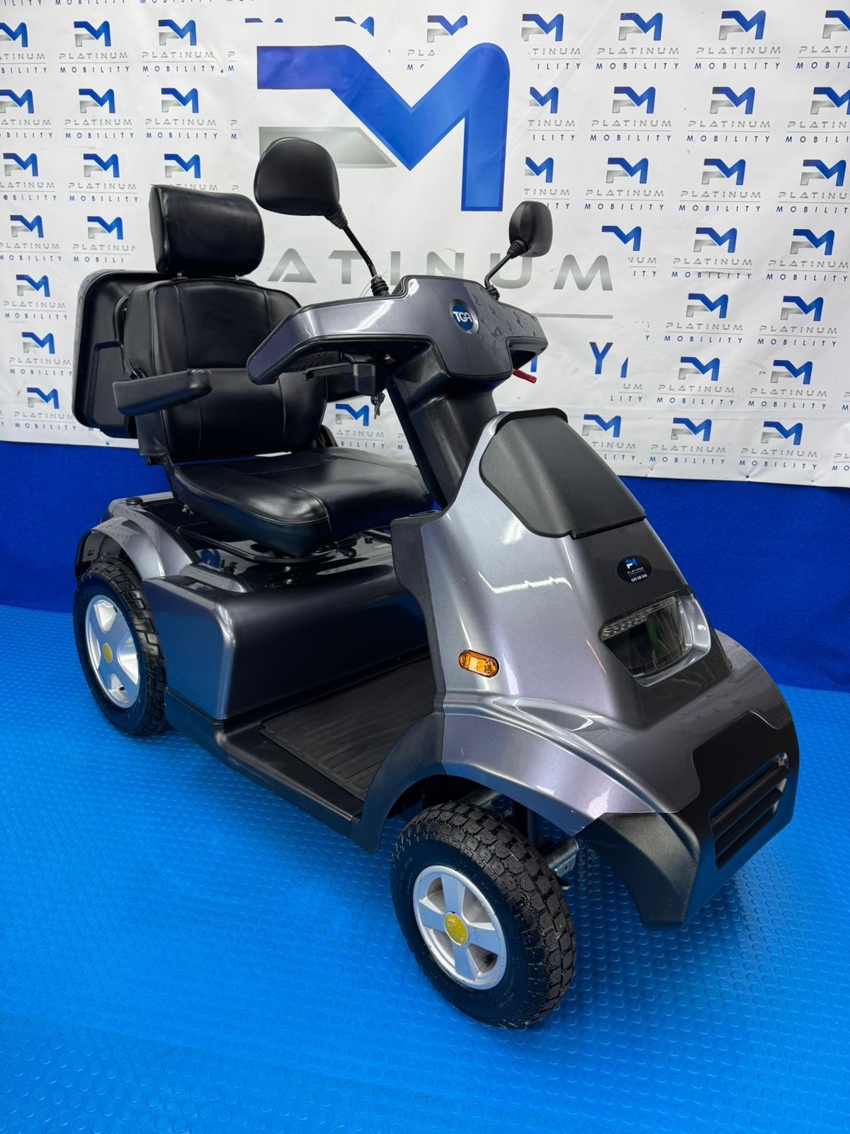 2022 TGA Breeze S4 8MPH All Terrain Mobility Scooter Immaculate Condition 1871
