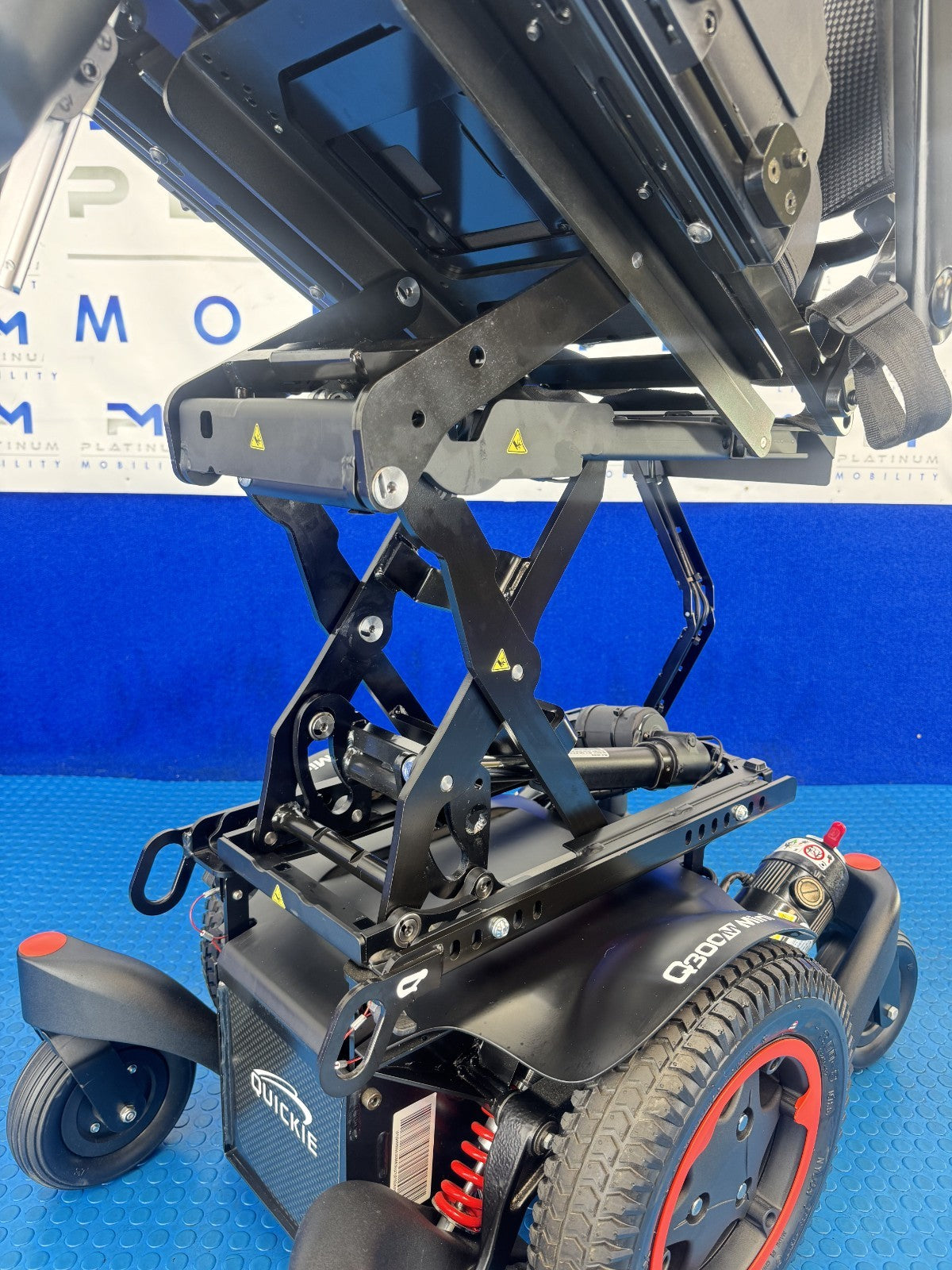 Sunrise Quickie Q300M Mini Powerchair 4 mph Riser, Tilt Electric Wheelchair 2807