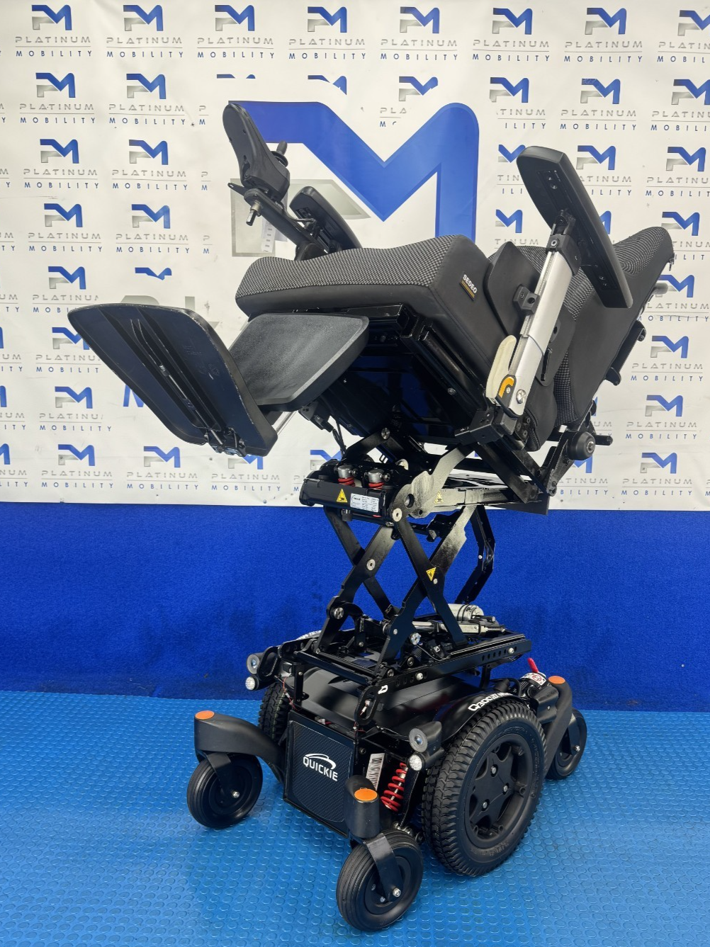 Sunrise Quickie Q300M Powerchair 6 mph Riser, Tilt Electric Wheelchair 2827