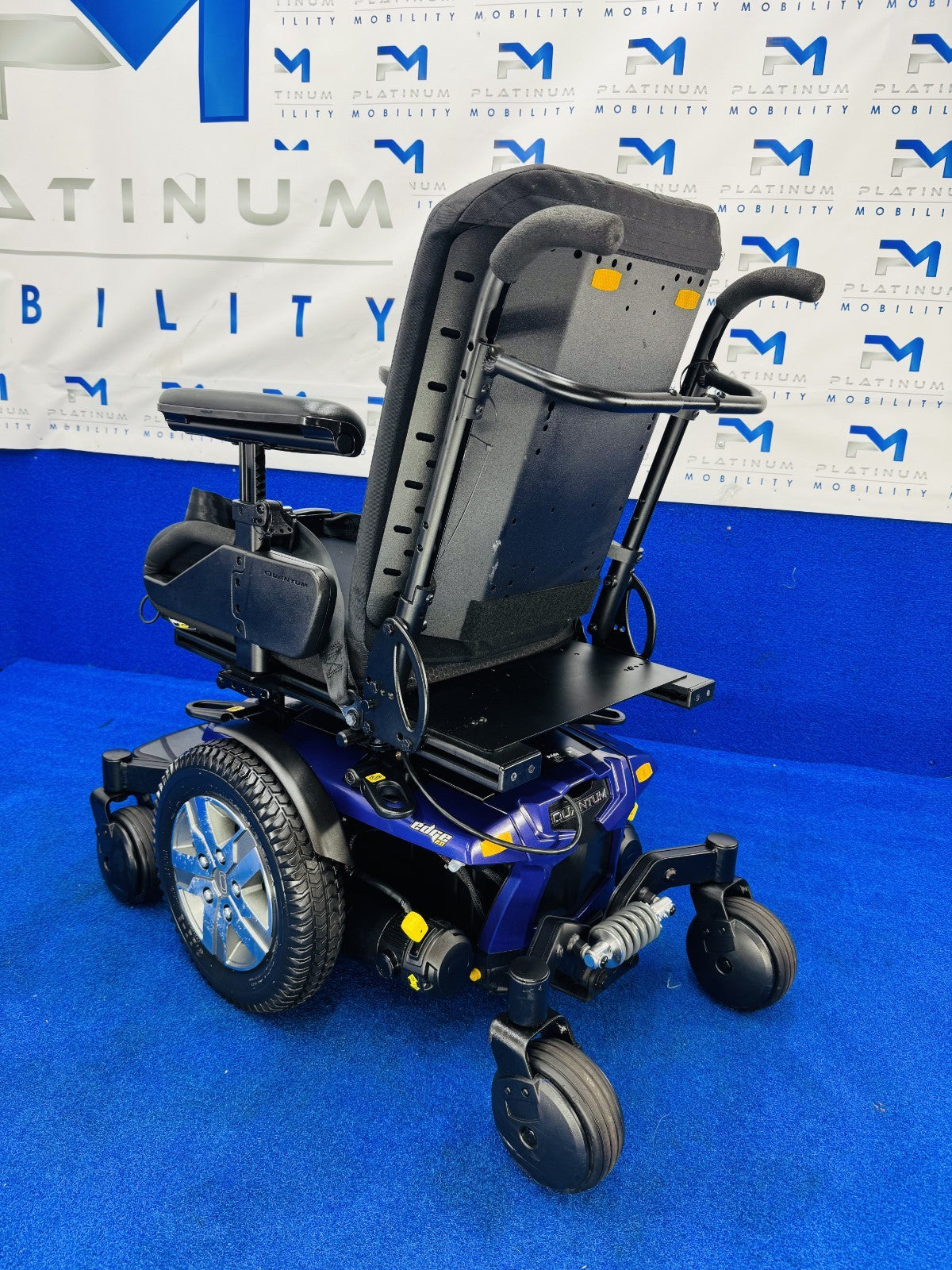 Quantum Q6 Edge 2 Powerchair – 4mph Electric Wheelchair by Pride (1113)