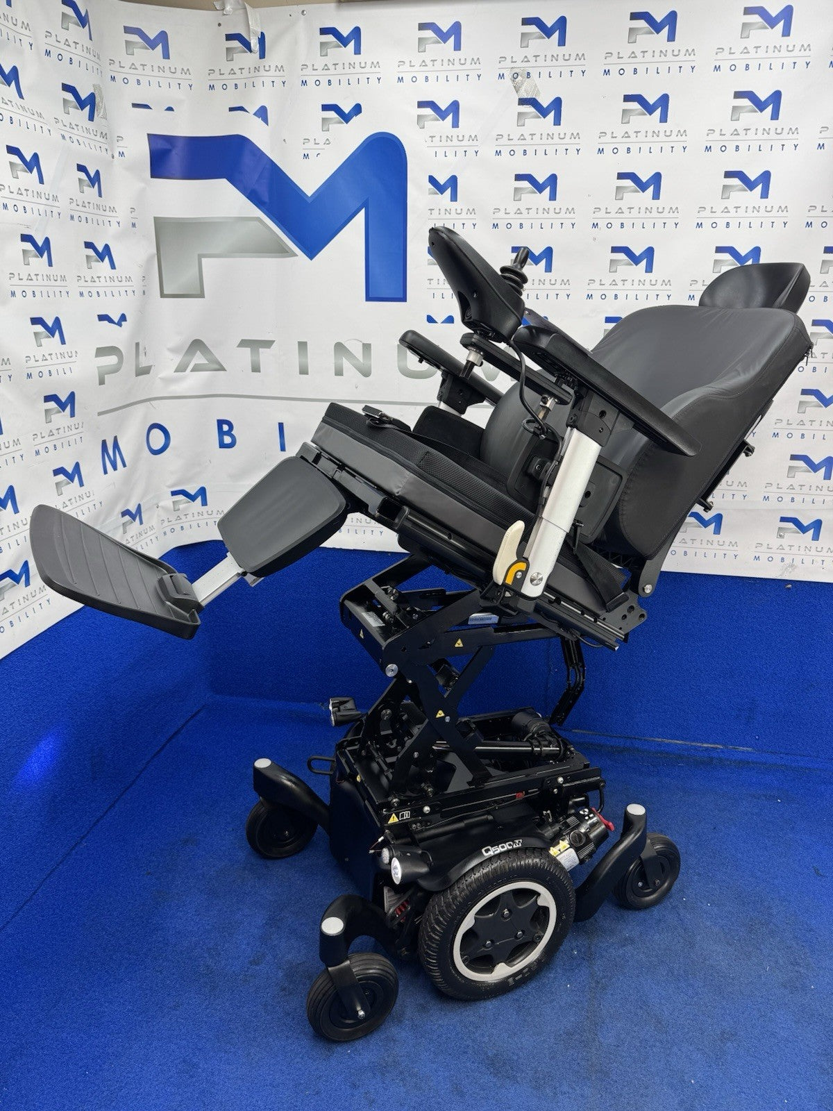 SUNRISE QUICKIE Q500 M 6MPH ELECTRIC WHEELCHAIR RISE MOBILITY POWERCHAIR 970