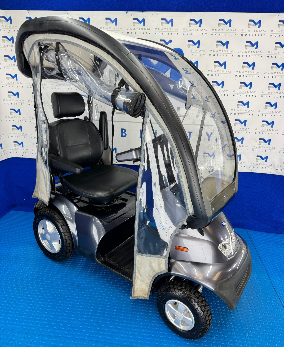 TGA Breeze S4 Canopy 8mph Road LARGE All Terrain Mobility Scooter Buggy 2100