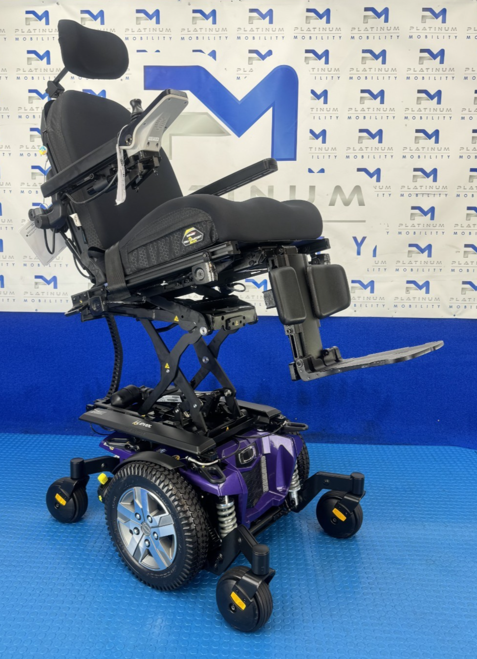 2025 PRIDE QUANTUM Q6 EDGE 2.0 i-LEVEL 6 MPH ELECTRIC MOBILITY POWERCHAIR 2305