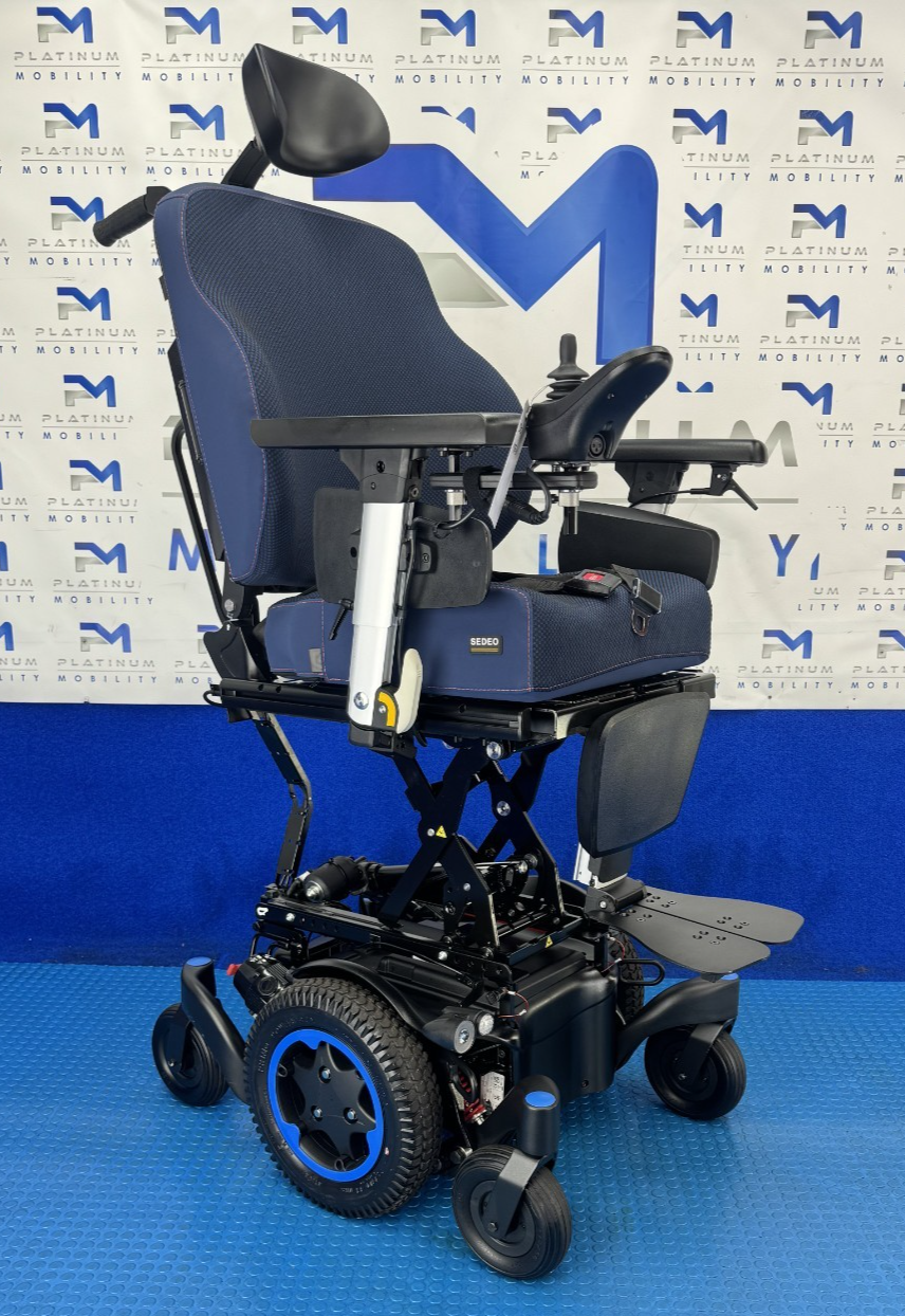 2026 Sunrise Q300M Powerchair 6MPH Electric Riser, Tilt, Recline Wheelchair 2379