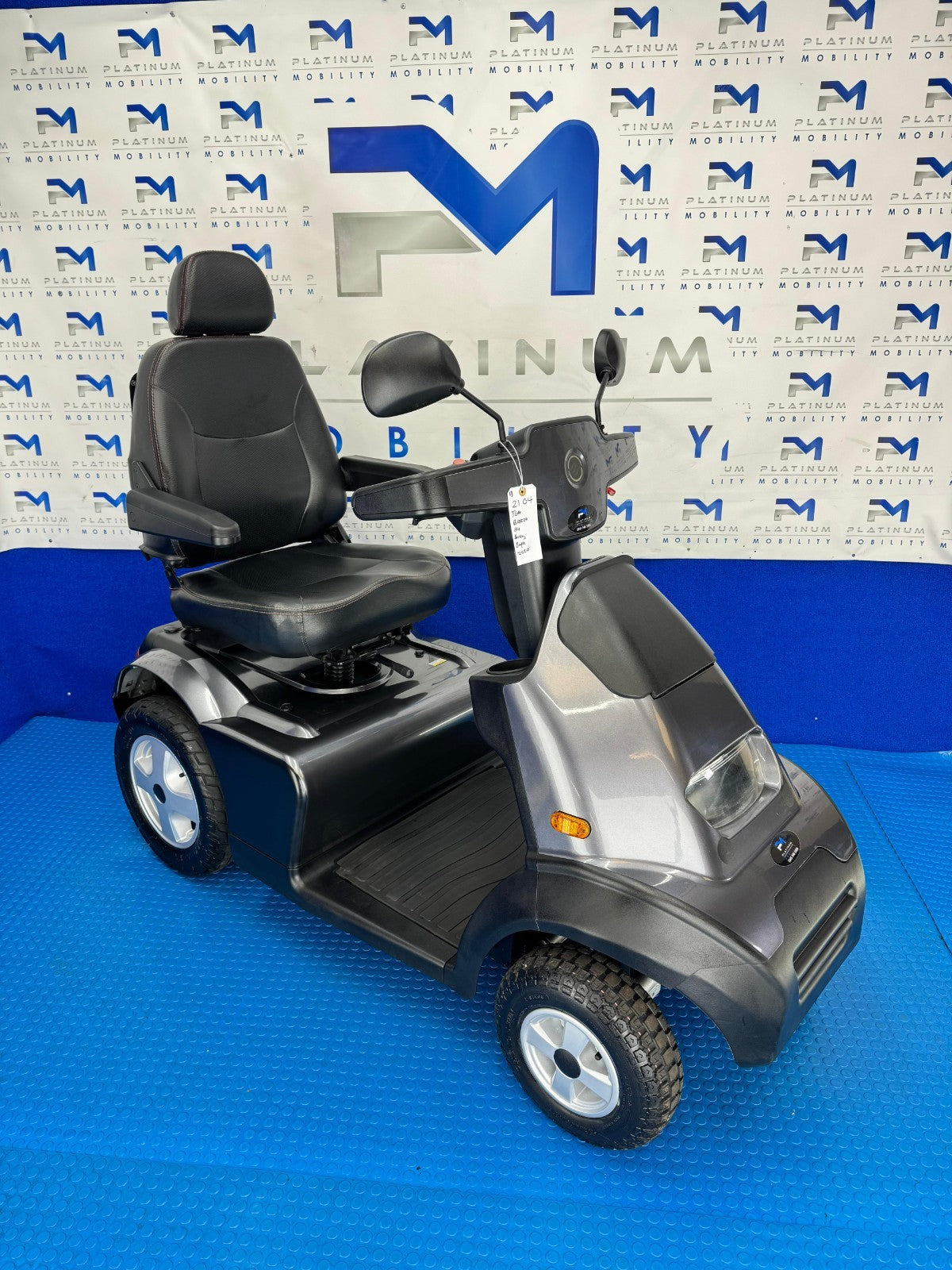 TGA Breeze S4 8MPH All Terrain Mobility Scooter Immaculate Condition 1789