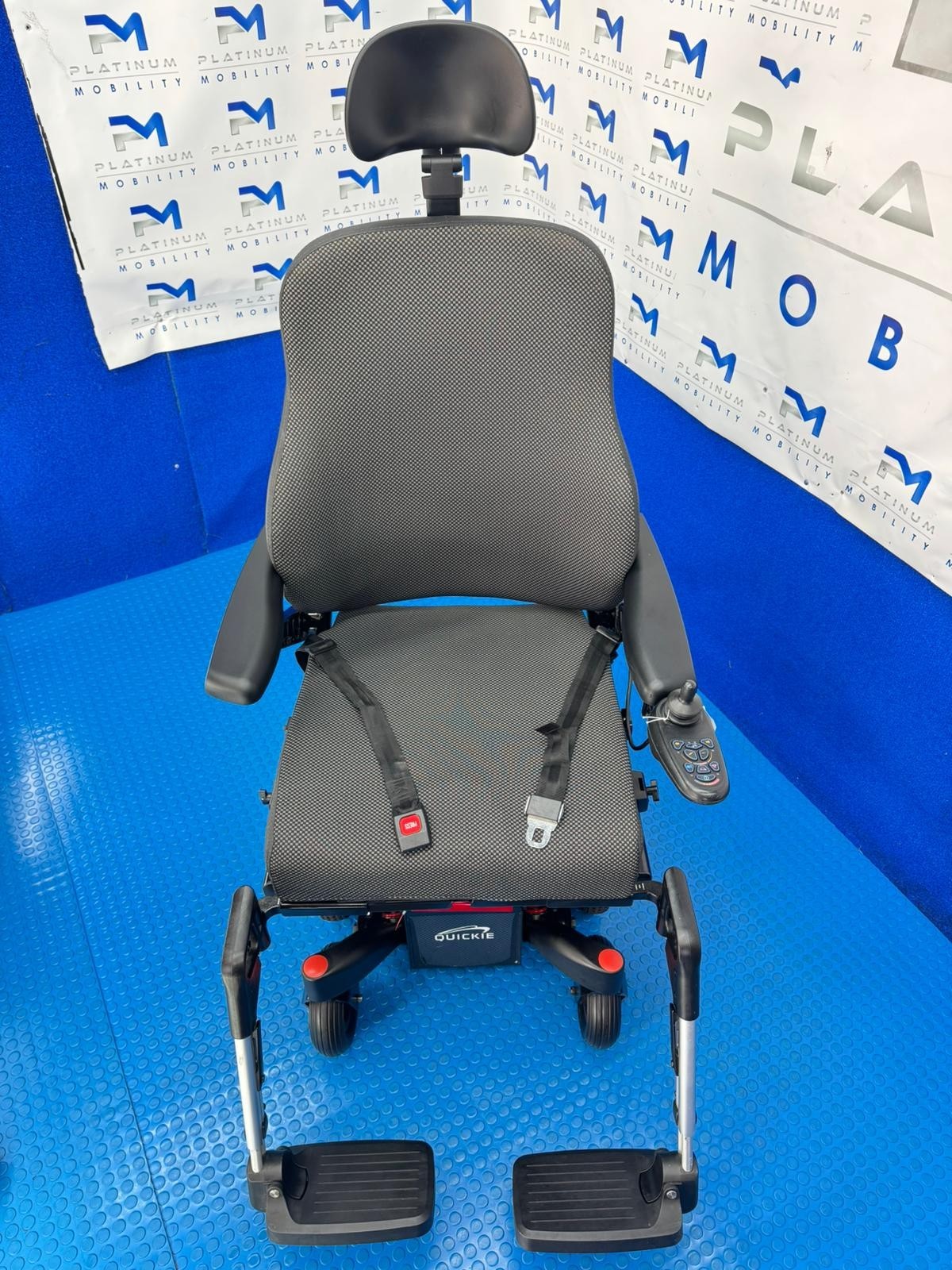 2025 Sunrise Quickie Q300M Mini Powerchair 4 mph Riser Electric Wheelchair 2165