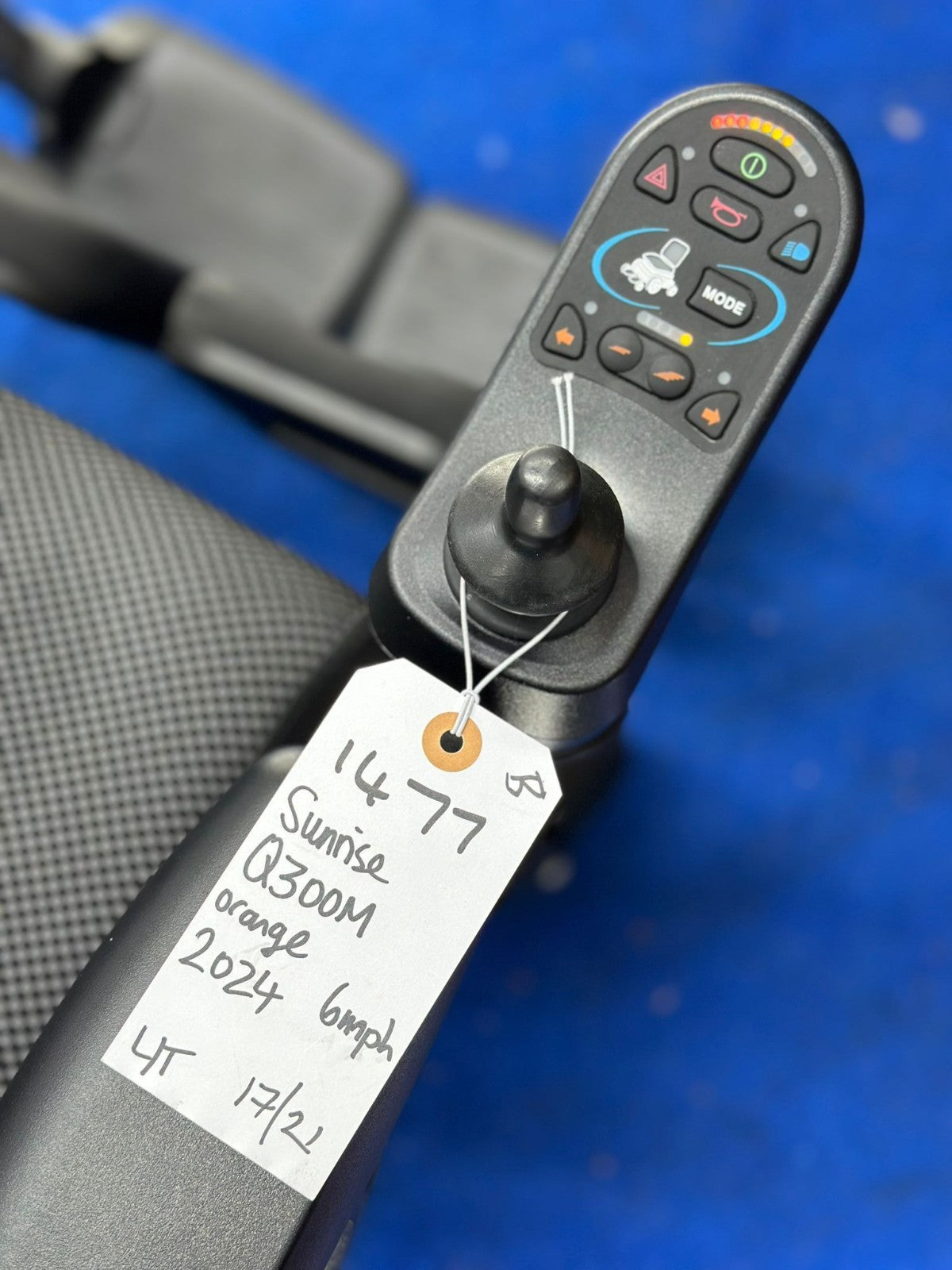 Sunrise Quickie Q300M Mini Powerchair – 6mph Riser Electric Wheelchair (1477)