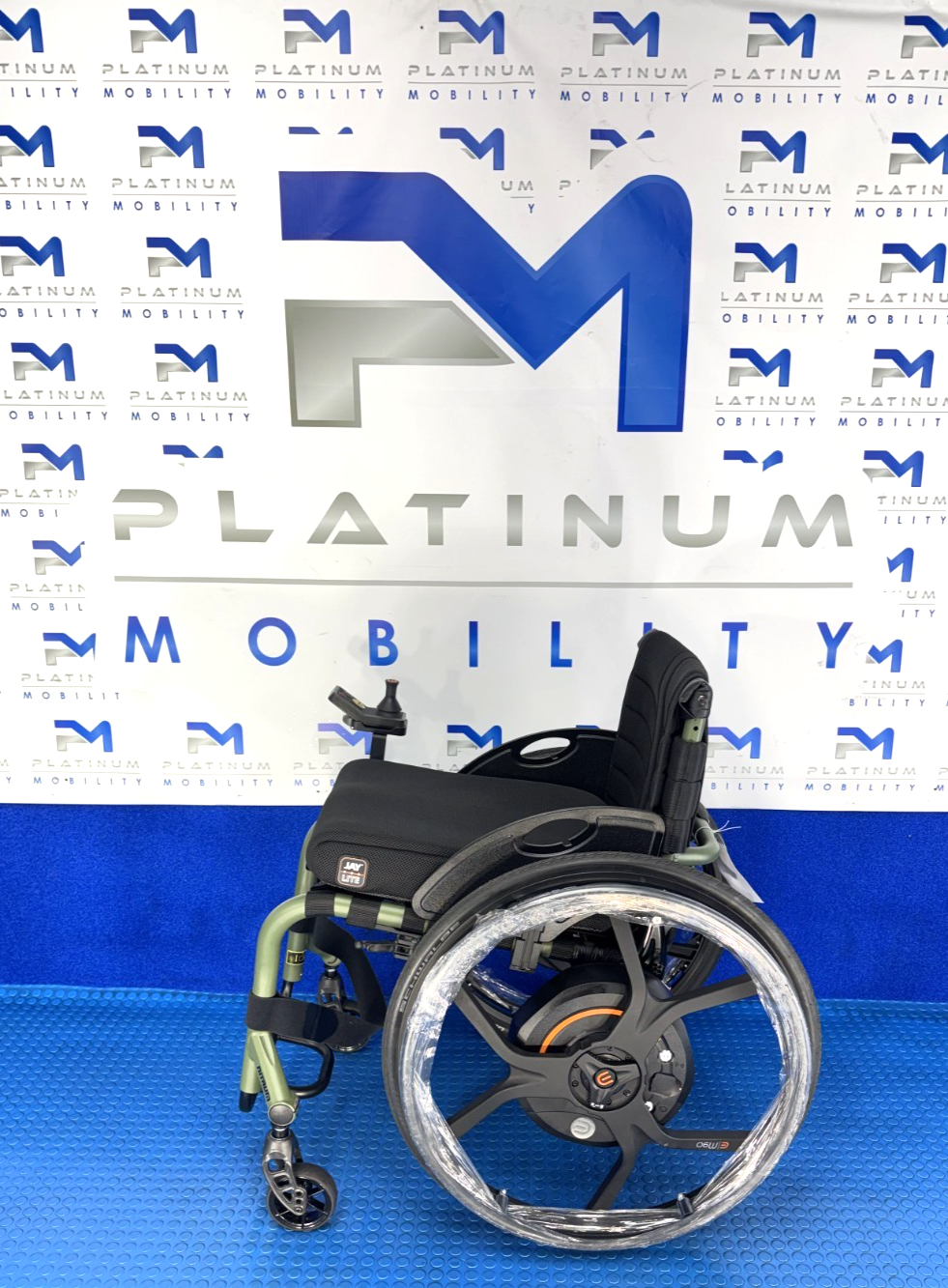 New Sunrise Quickie Nitrum Active Wheelchair Empulse M90 Power Assist 4106