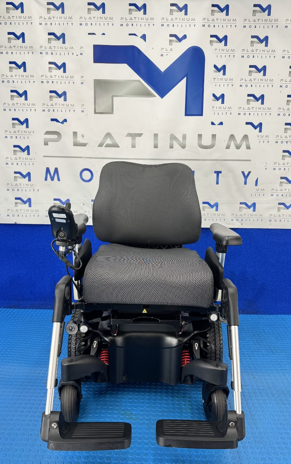 Sunrise Quickie Q500 M Powerchair – 6mph Tilt, Recline Electric Wheelchair 2755