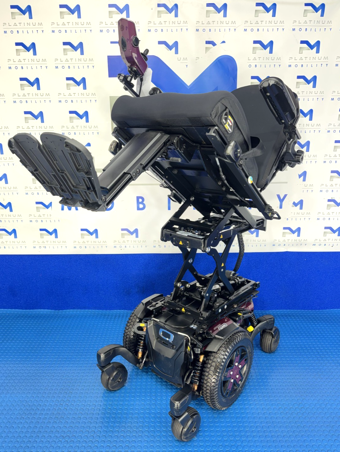 PRIDE QUANTUM EDGE 3 STRETTO 6 MPH ELECTRIC RISE, TILT POWERCHAIR 2774