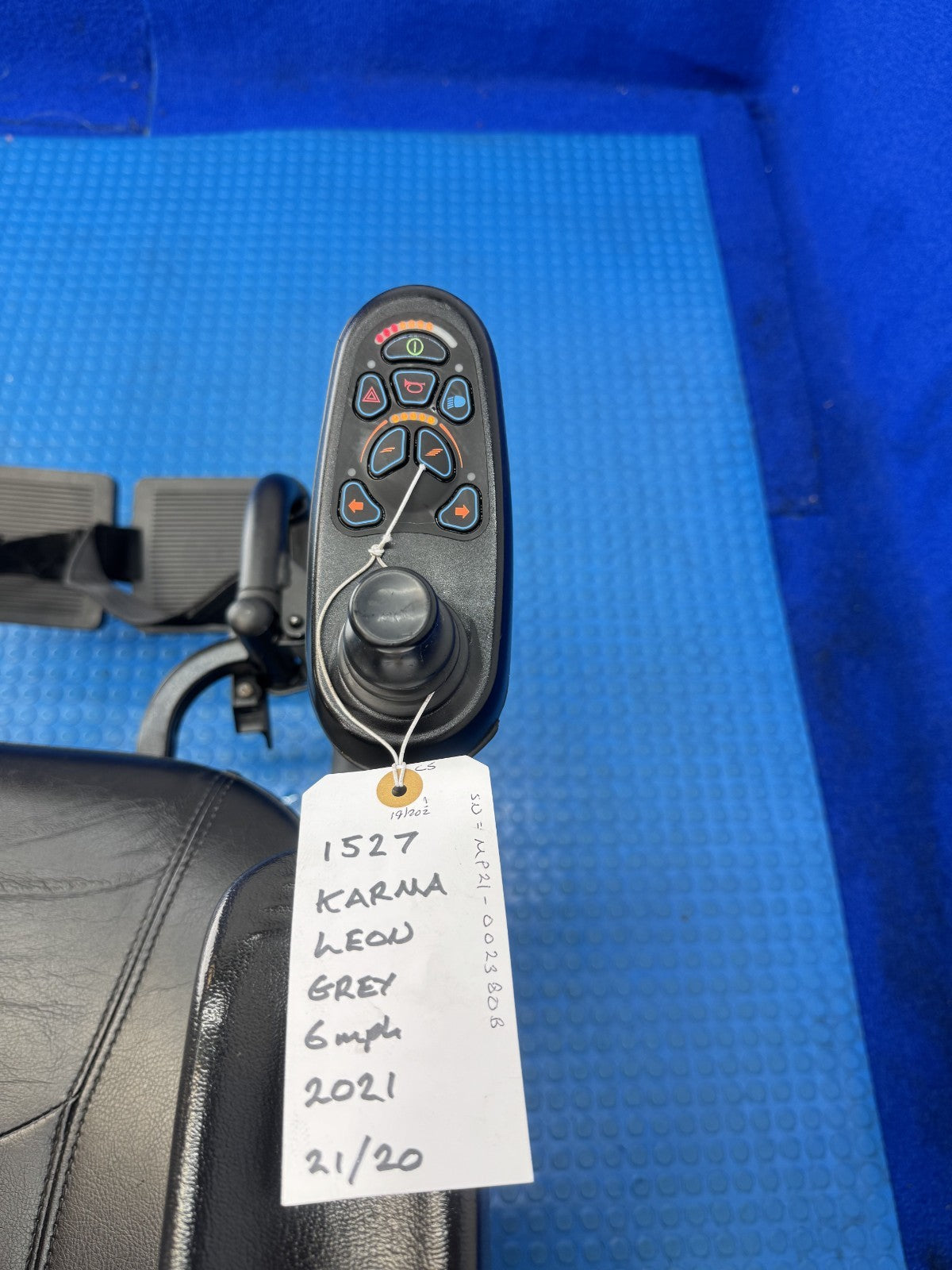 KARMA LEON 6MPH ELECTRIC POWERCHAIR | AIR TYRES | NEW BATTERIES 1527