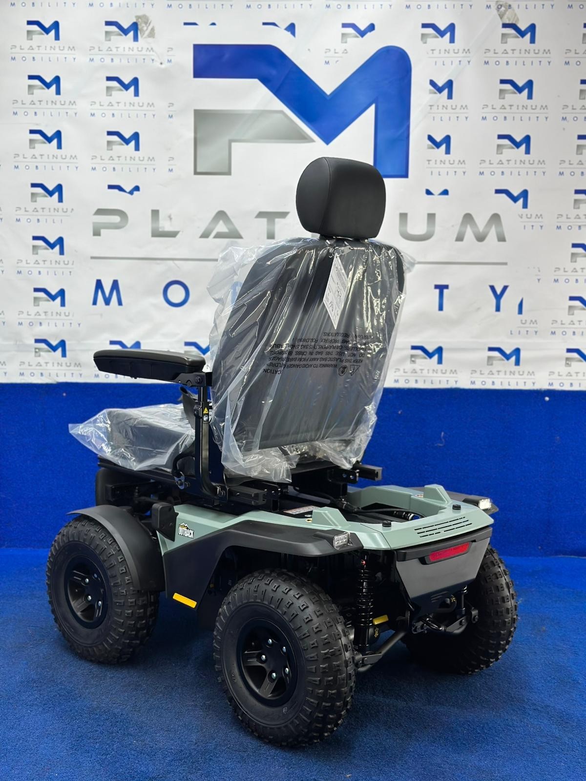 Quantum Outback All-Terrain 4x4 Electric, Power wheelchair Off Road, Heavy Duty