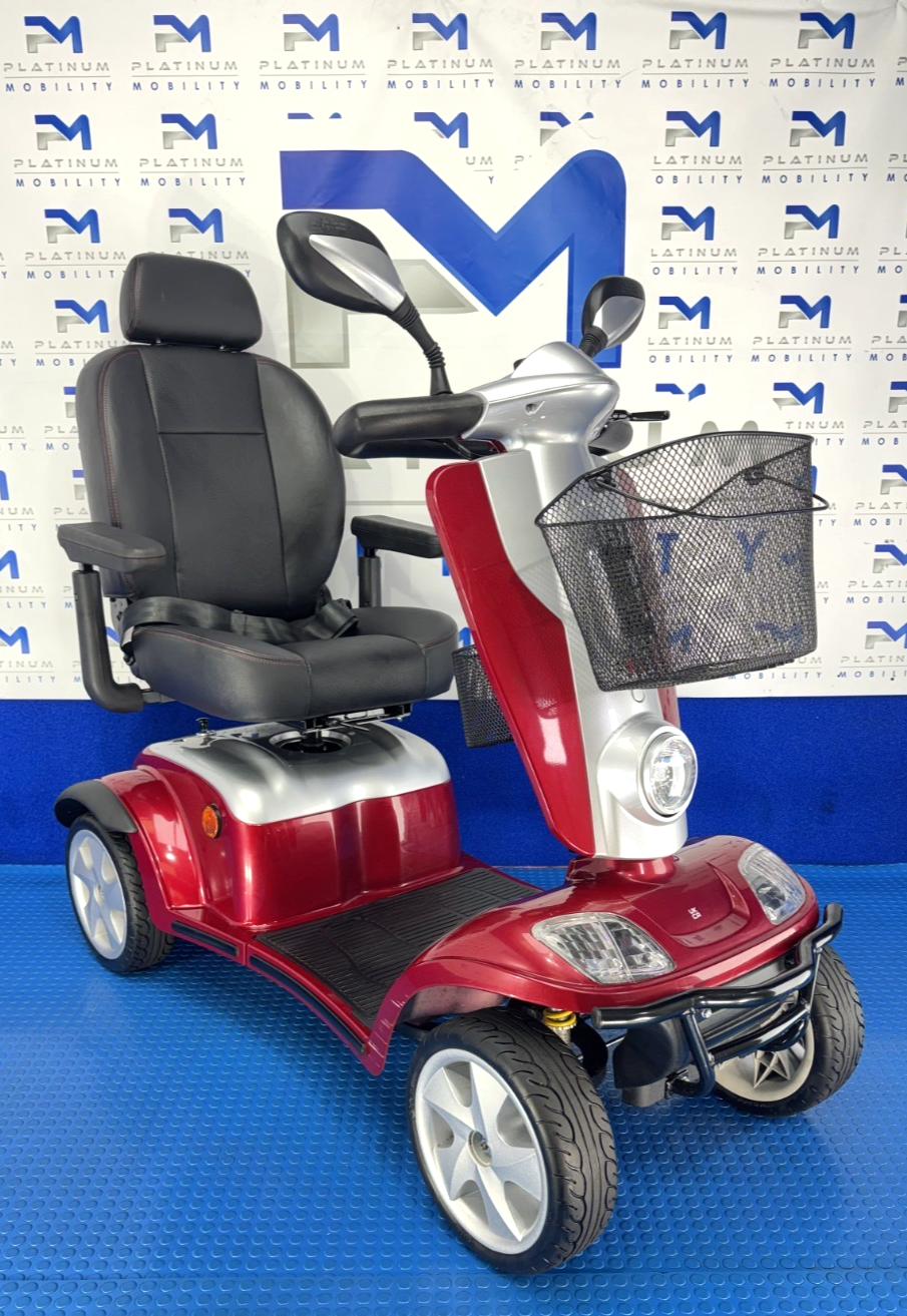 Kymco Maxi 4 Wheeled Mobility Scooter New Batteries, Solid Tyres, 8mph 4146