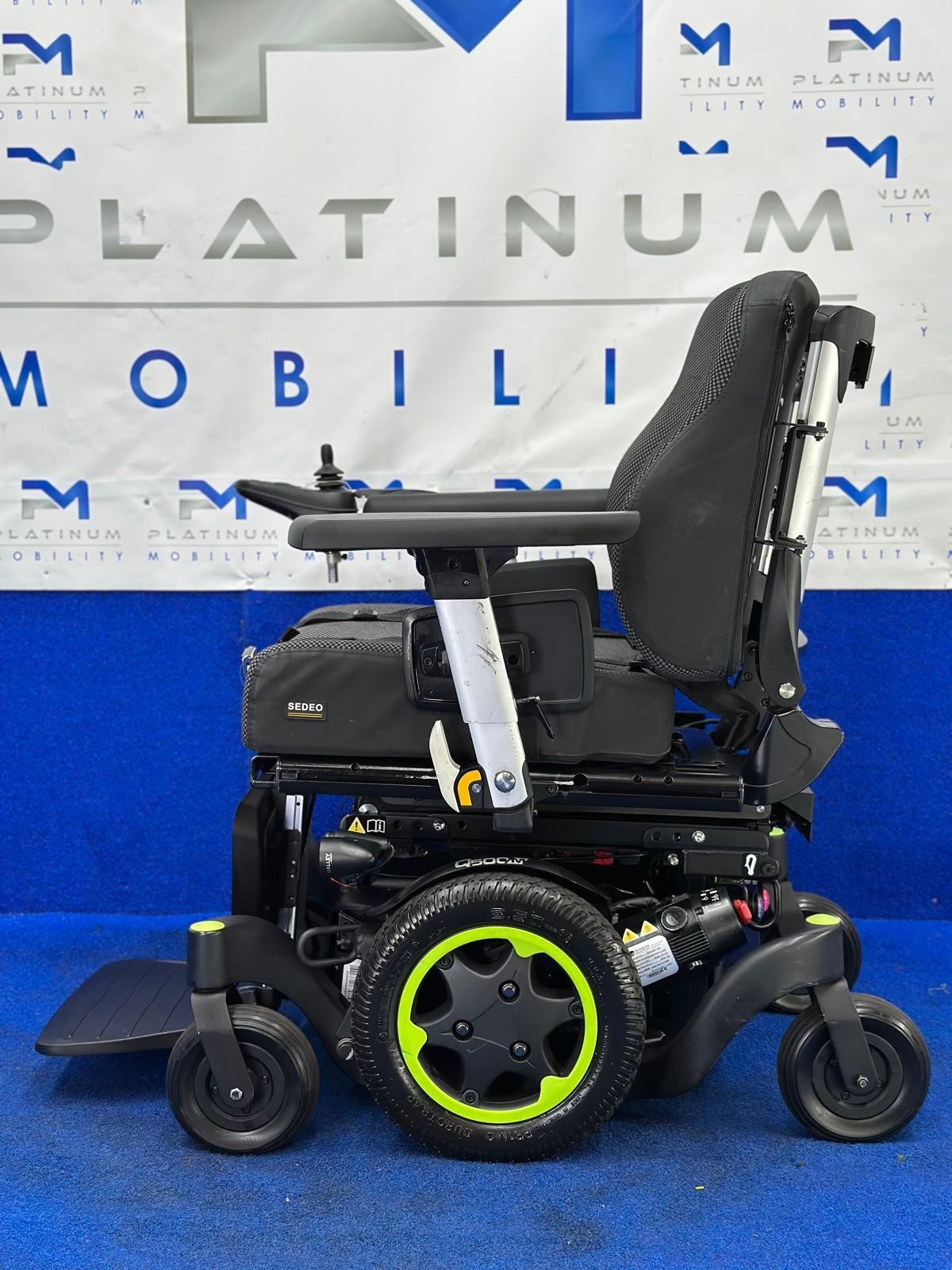 Quickie Q500 M Powerchair – 6mph Riser Electric Wheelchair by Sunrise 1470