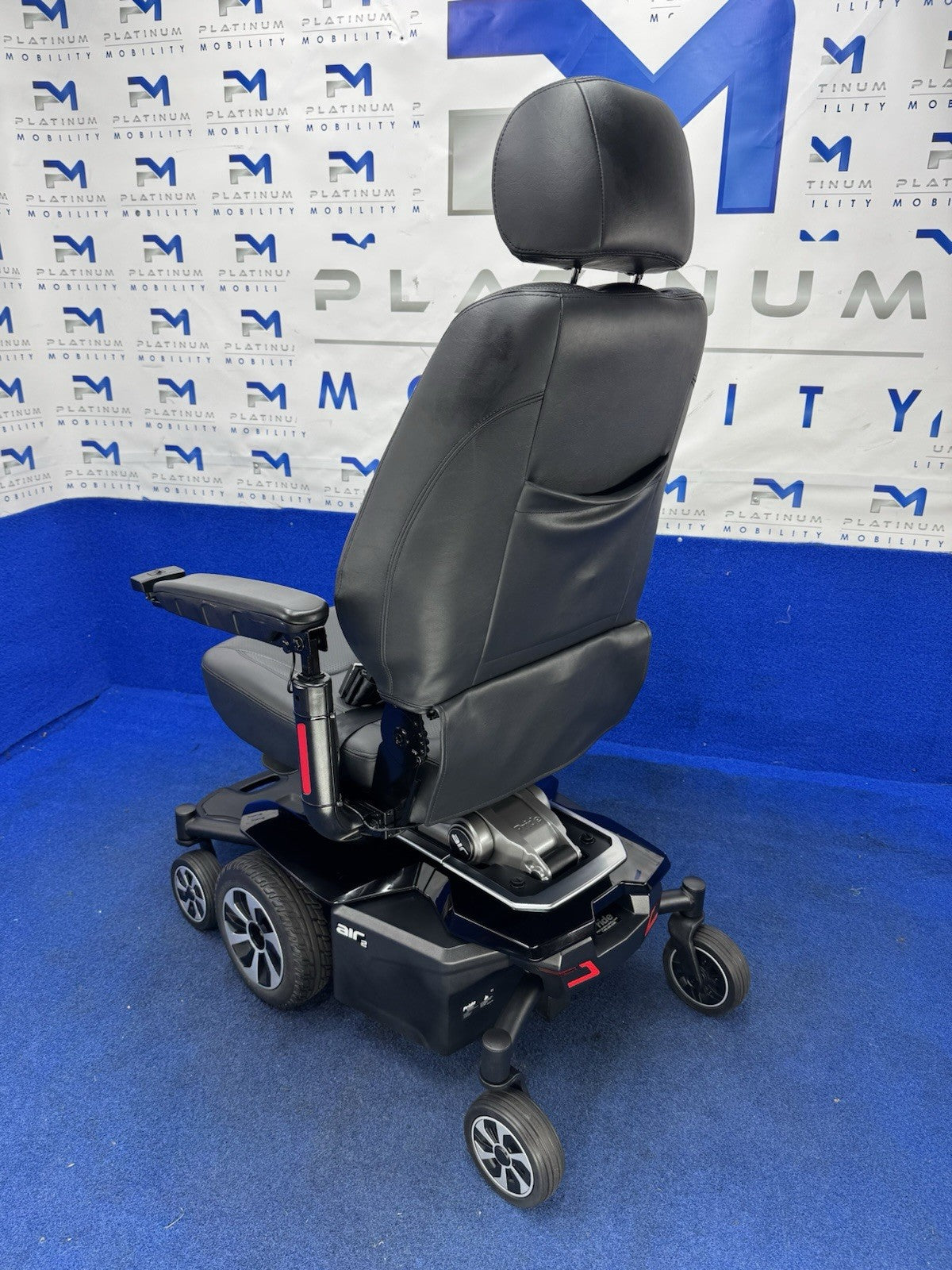 Pride Jazzy Air 2.0 Power Chair Electric Wheelchair with Electric Seat Lift 1011