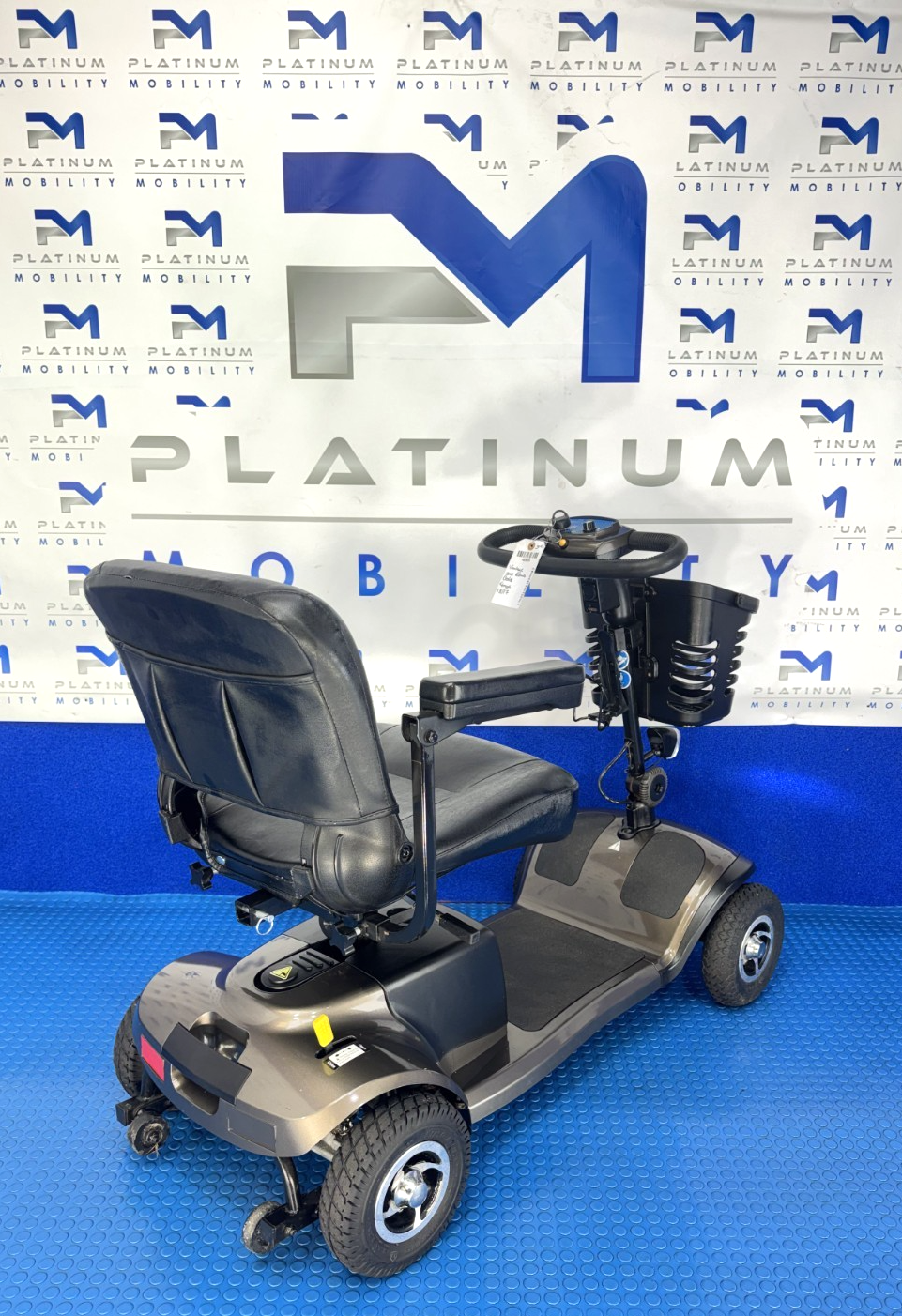 One Rehab Vantage Lightweight Mobility Scooter 4MPH Portable 4065