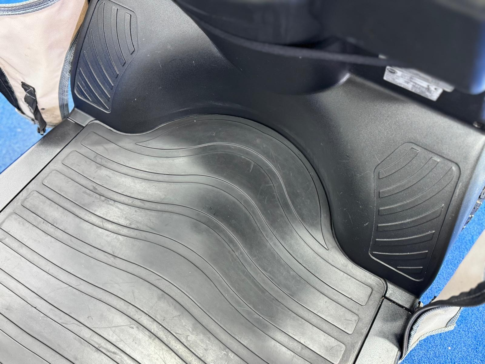 TGA Breeze S4 Canopy 8mph Road LARGE All Terrain Mobility Scooter Buggy 1785