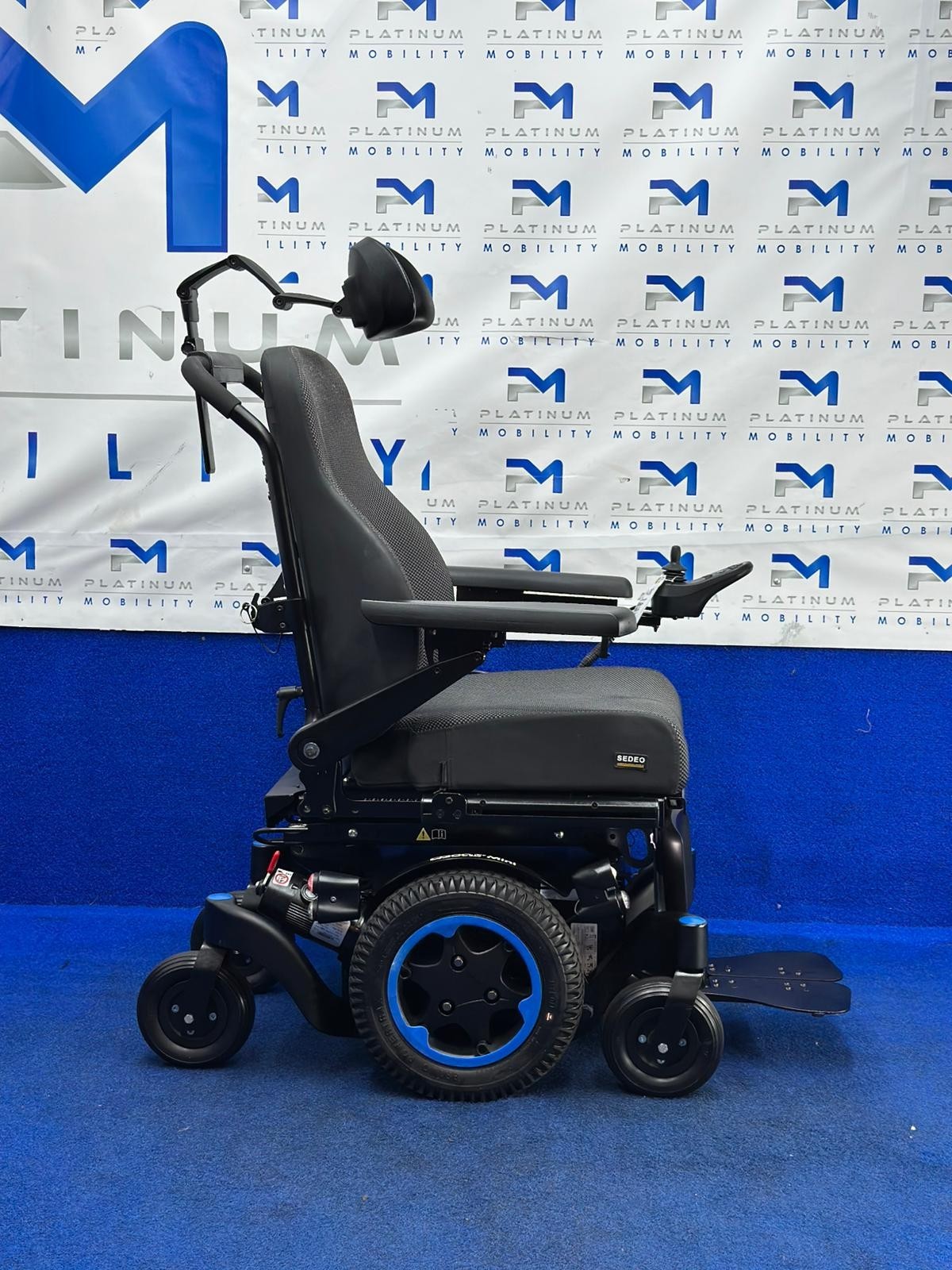 QUICKIE Q300 M MINI 6 MPH ELECTRIC MOBILITY POWERCHAIR ELECTRIC WHEELCHAIR 1486
